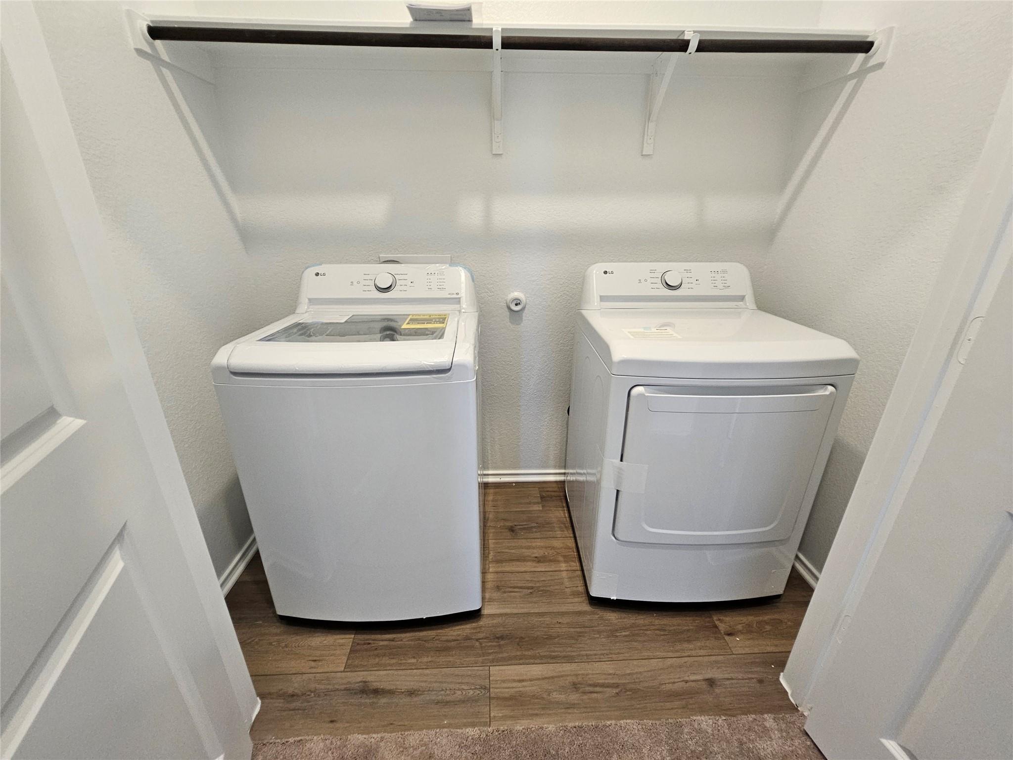 856 Rancho Del Cielo Loop, Jarrell, TX 76537