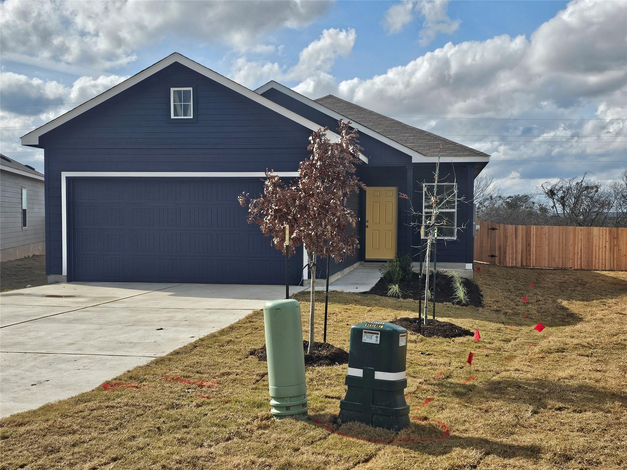 856 Rancho Del Cielo Loop, Jarrell, TX 76537