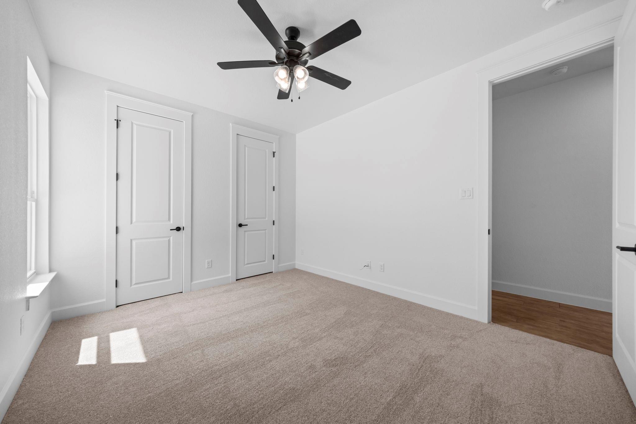 11144 Golden Eagle Ave, Salado, TX 76571