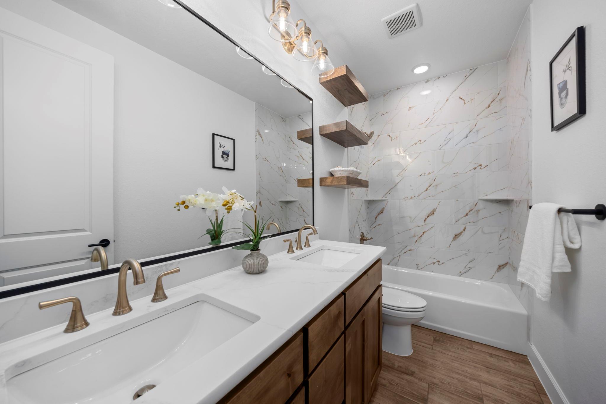 11144 Golden Eagle Ave, Salado, TX 76571