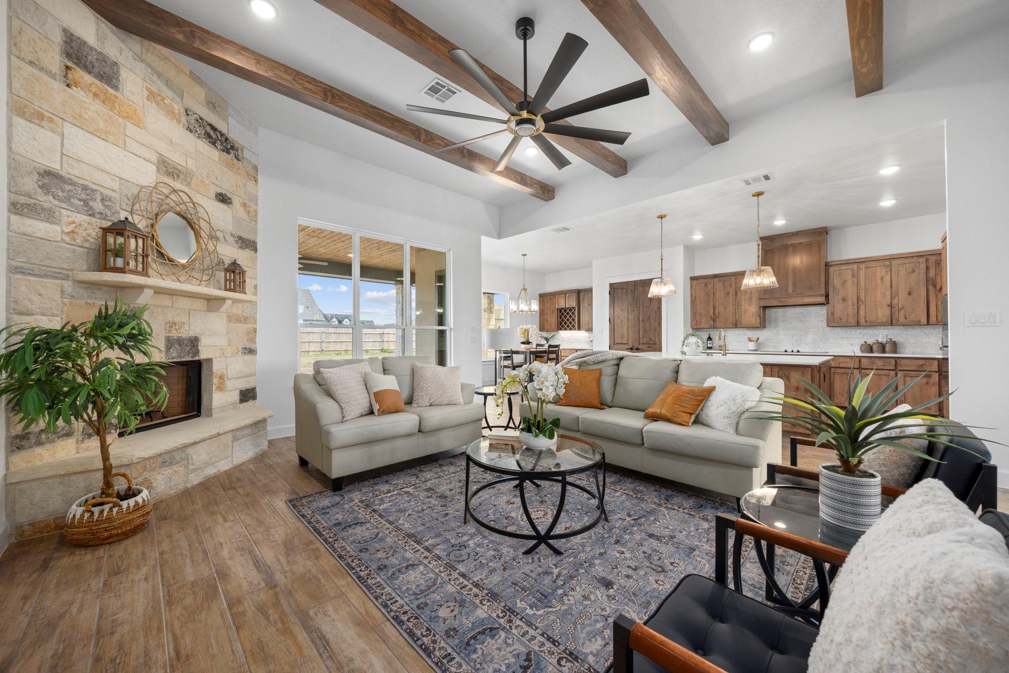 11144 Golden Eagle Ave, Salado, TX 76571