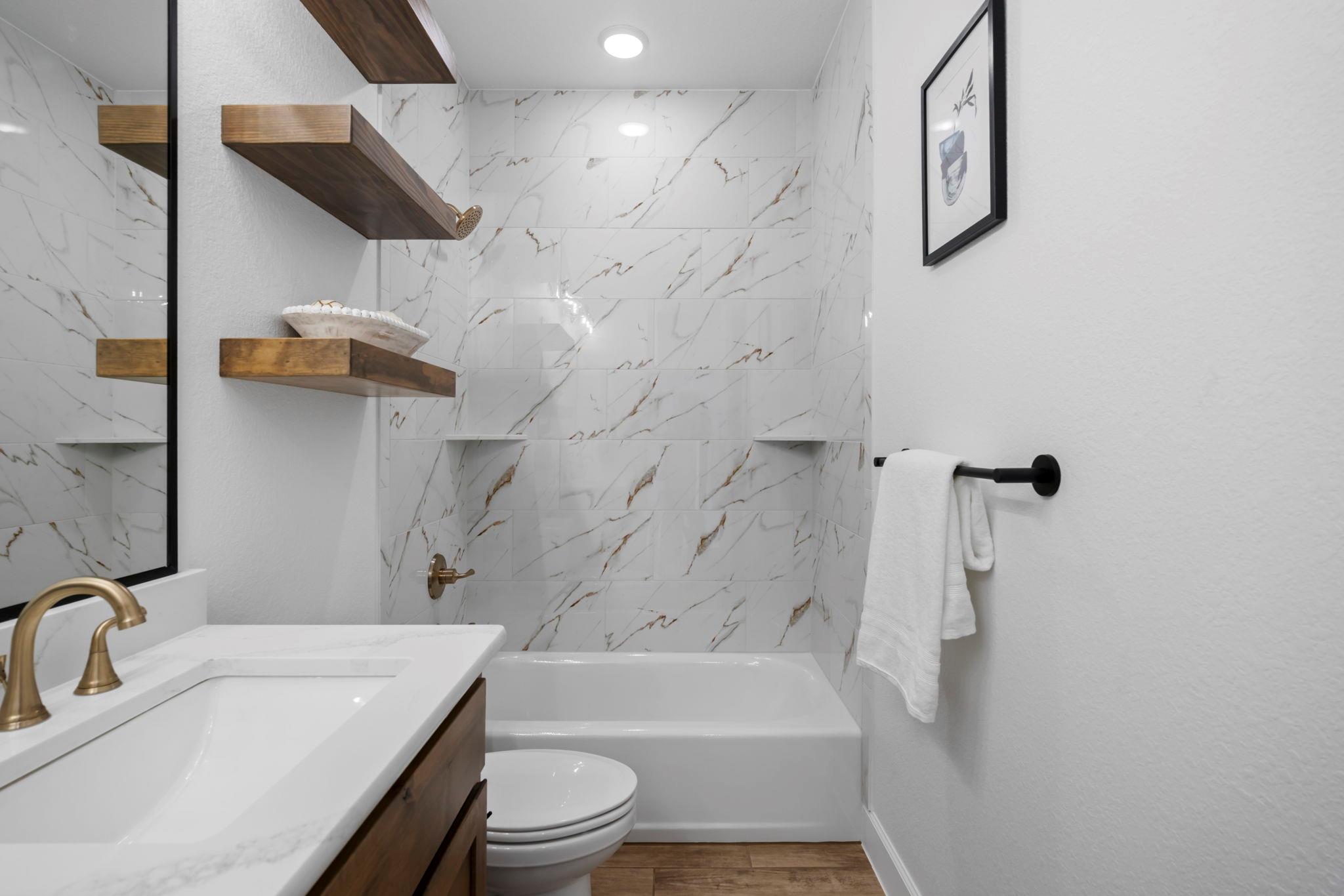 11144 Golden Eagle Ave, Salado, TX 76571