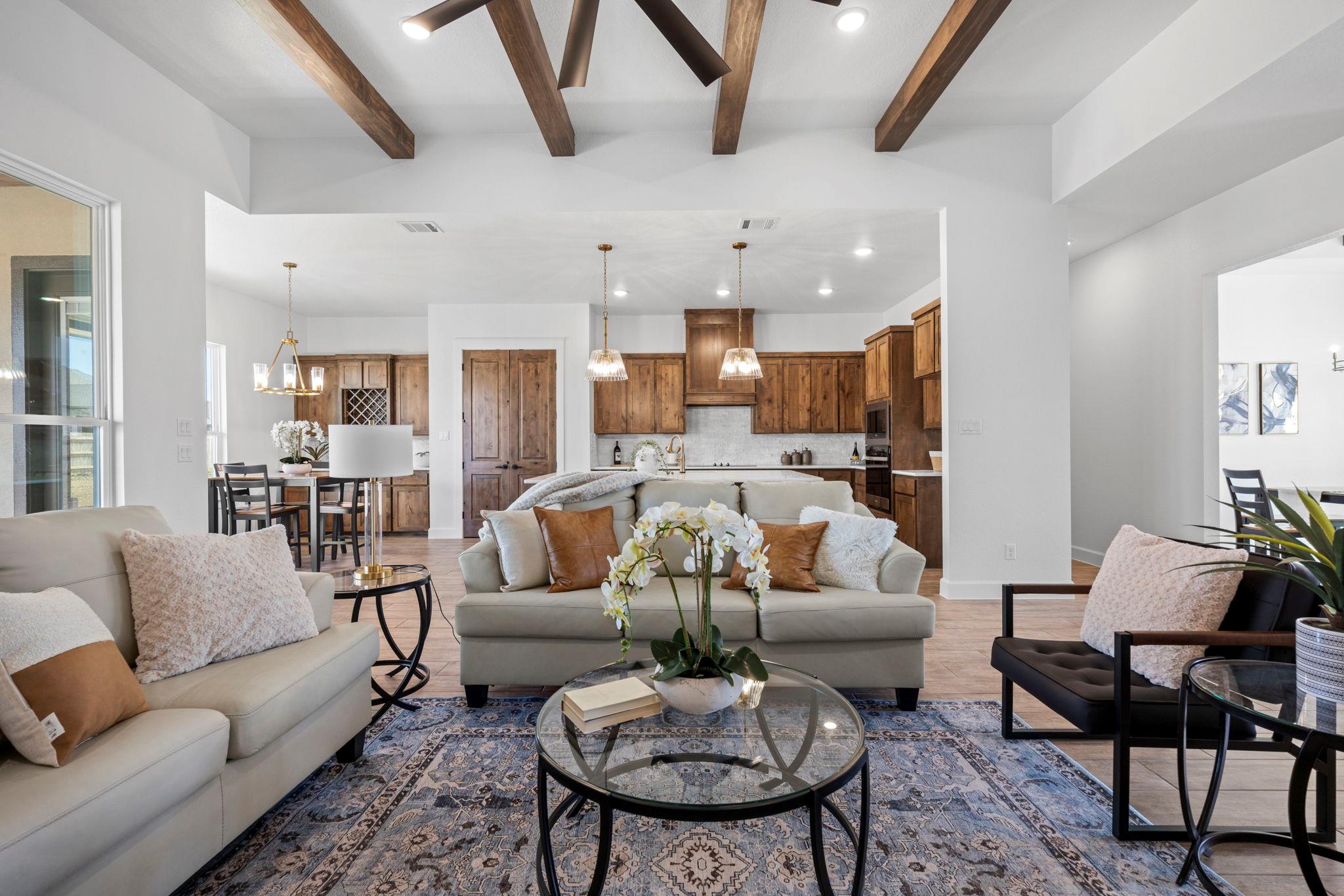 11144 Golden Eagle Ave, Salado, TX 76571