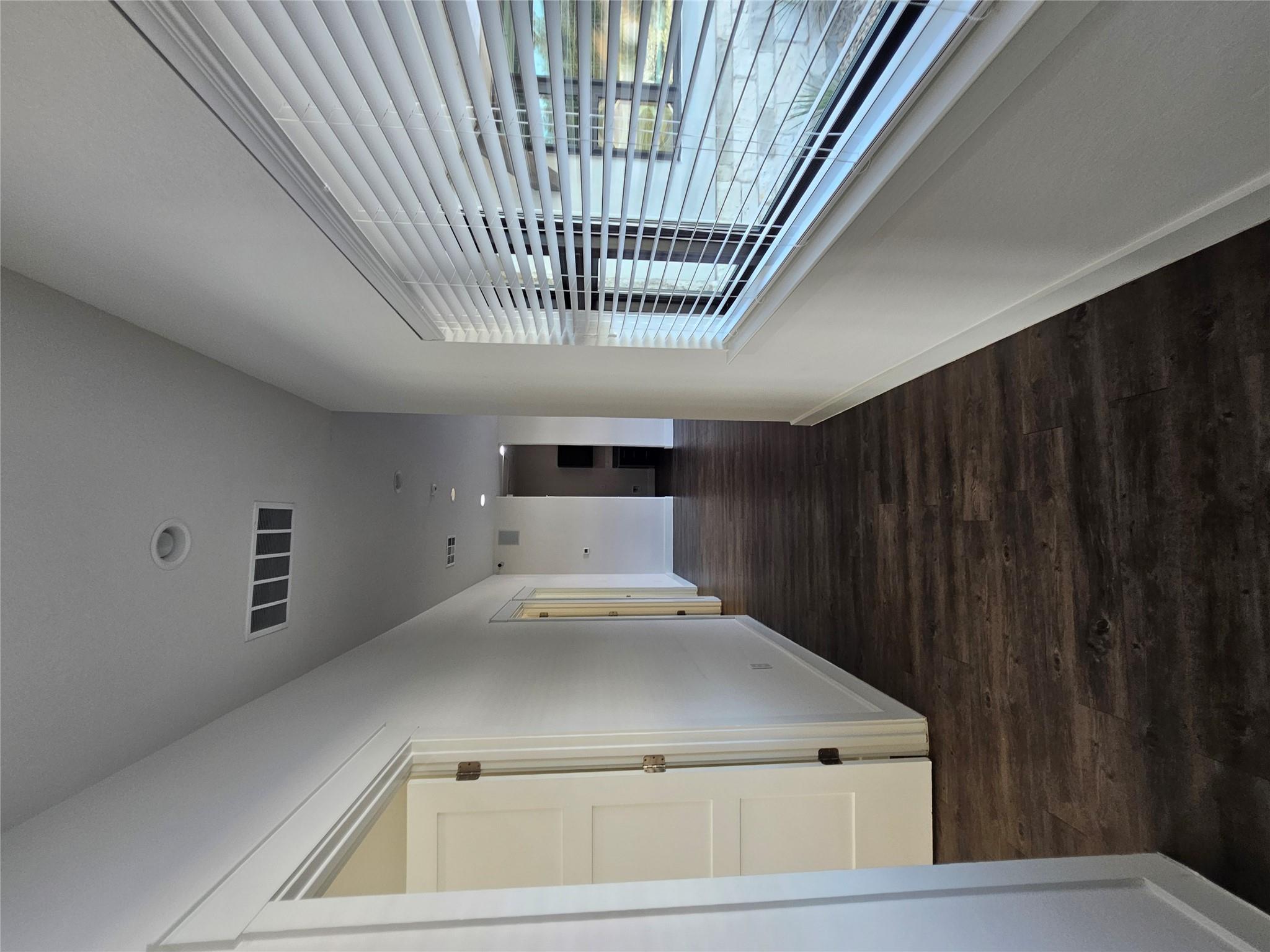 230 Klattenhoff Ln # 102, Hutto, TX 78634