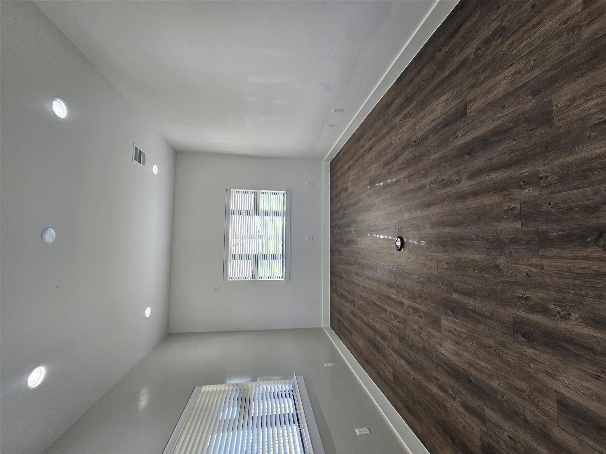 230 Klattenhoff Ln # 102, Hutto, TX 78634