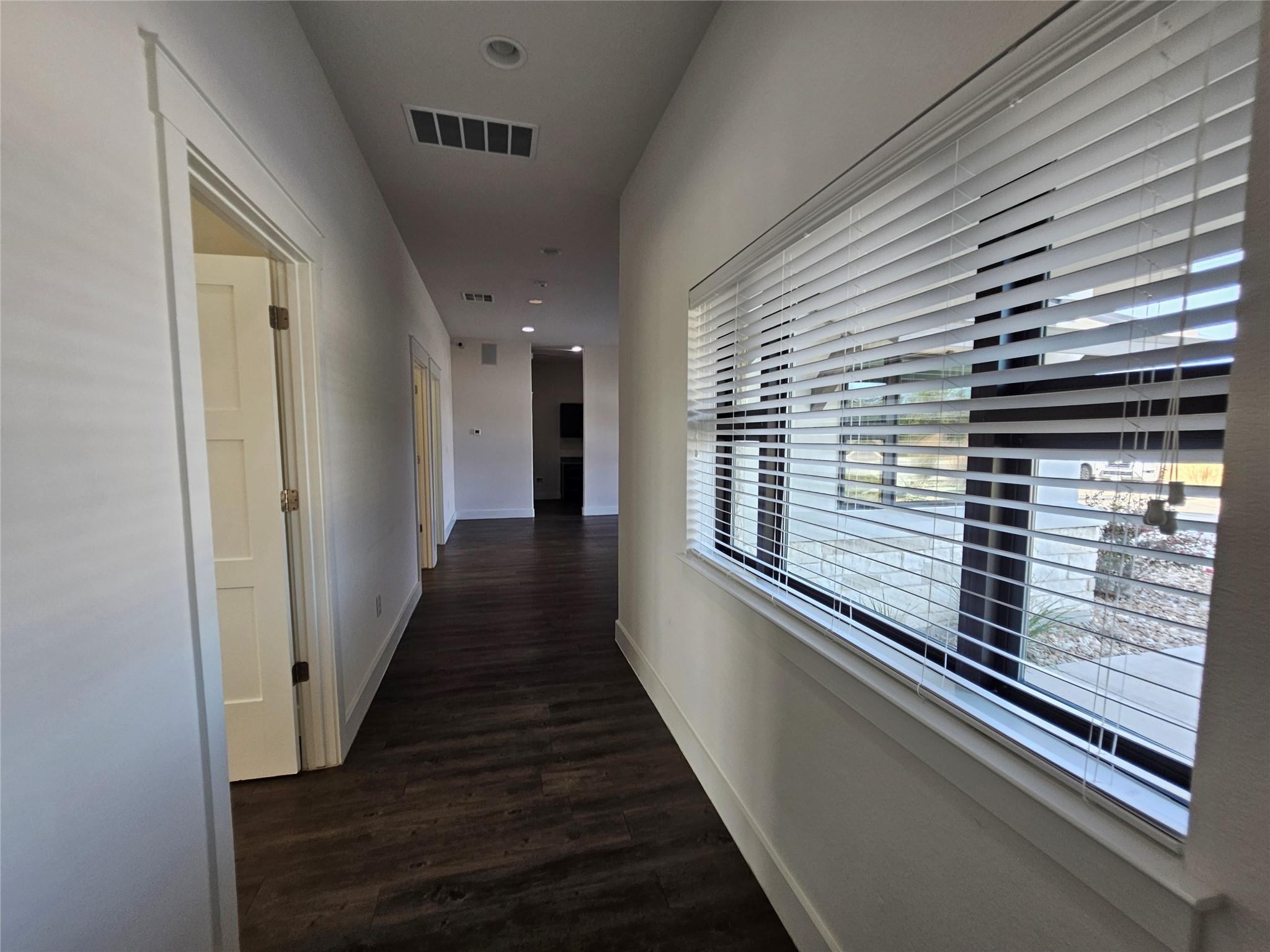 230 Klattenhoff Ln # 102, Hutto, TX 78634