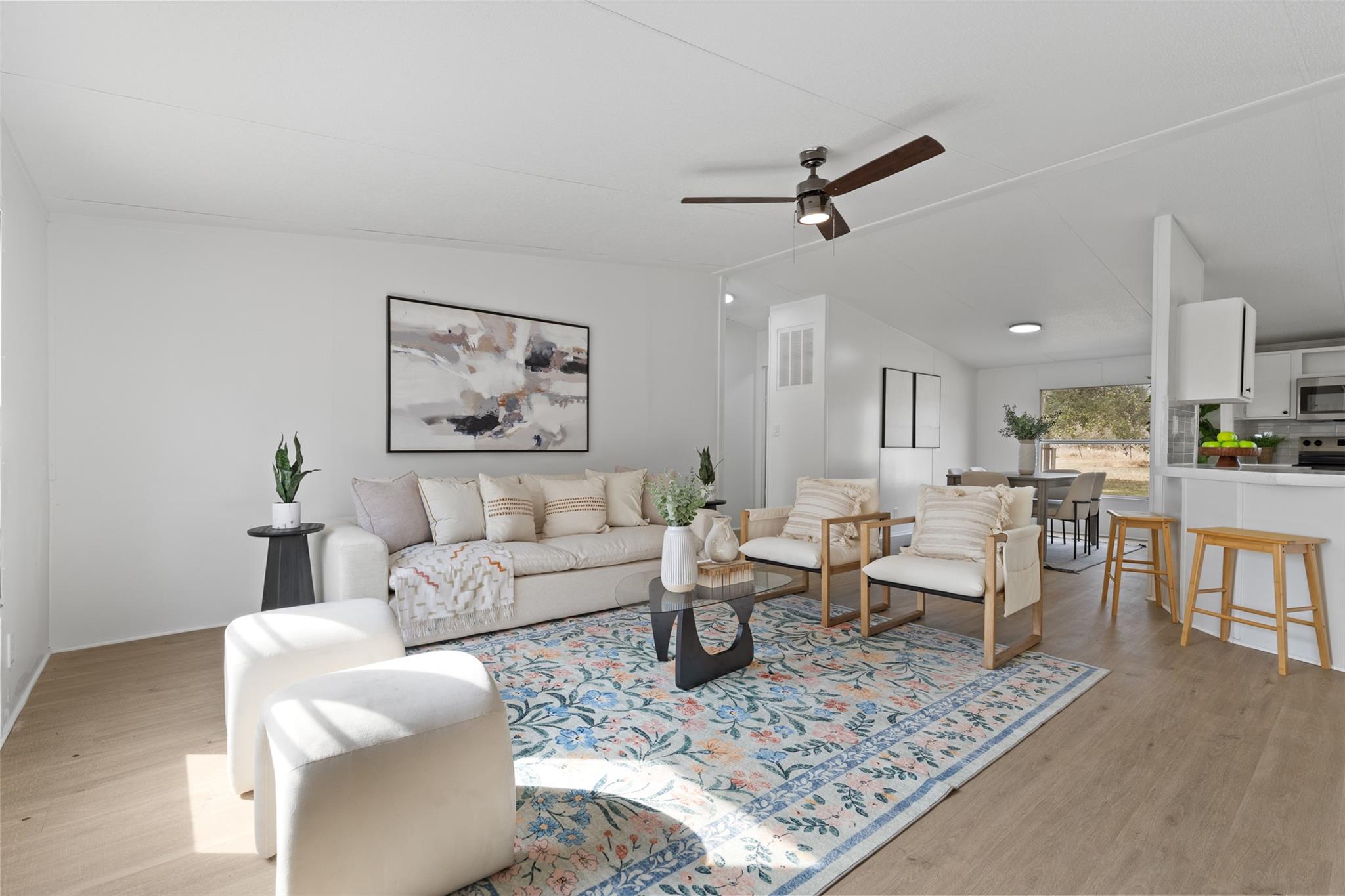 860 Morningwood Dr, San Marcos, TX 78666