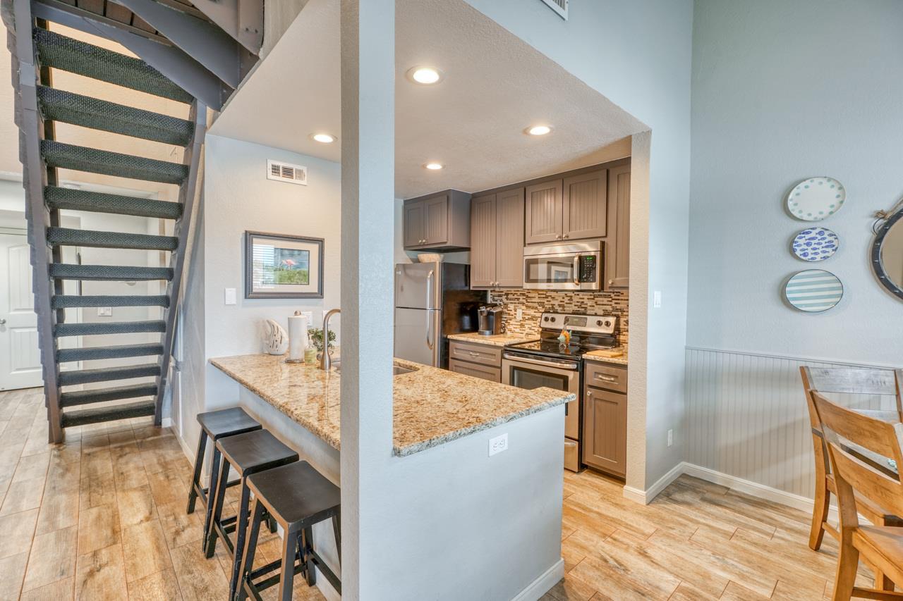 1100 The Cape # 703, Horseshoe Bay, TX 78657