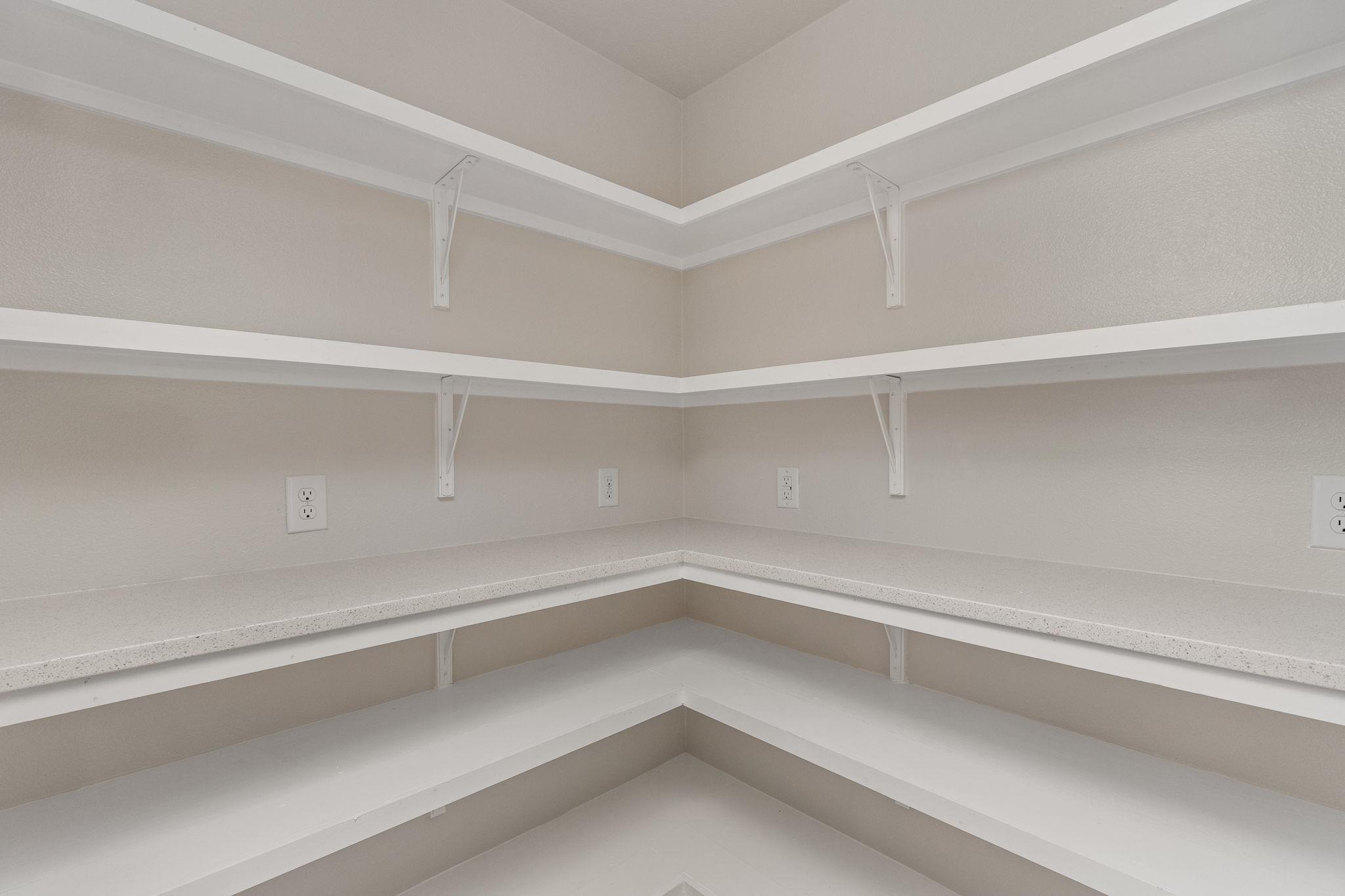 10101 Woodhaven Dr, Austin, TX 78753