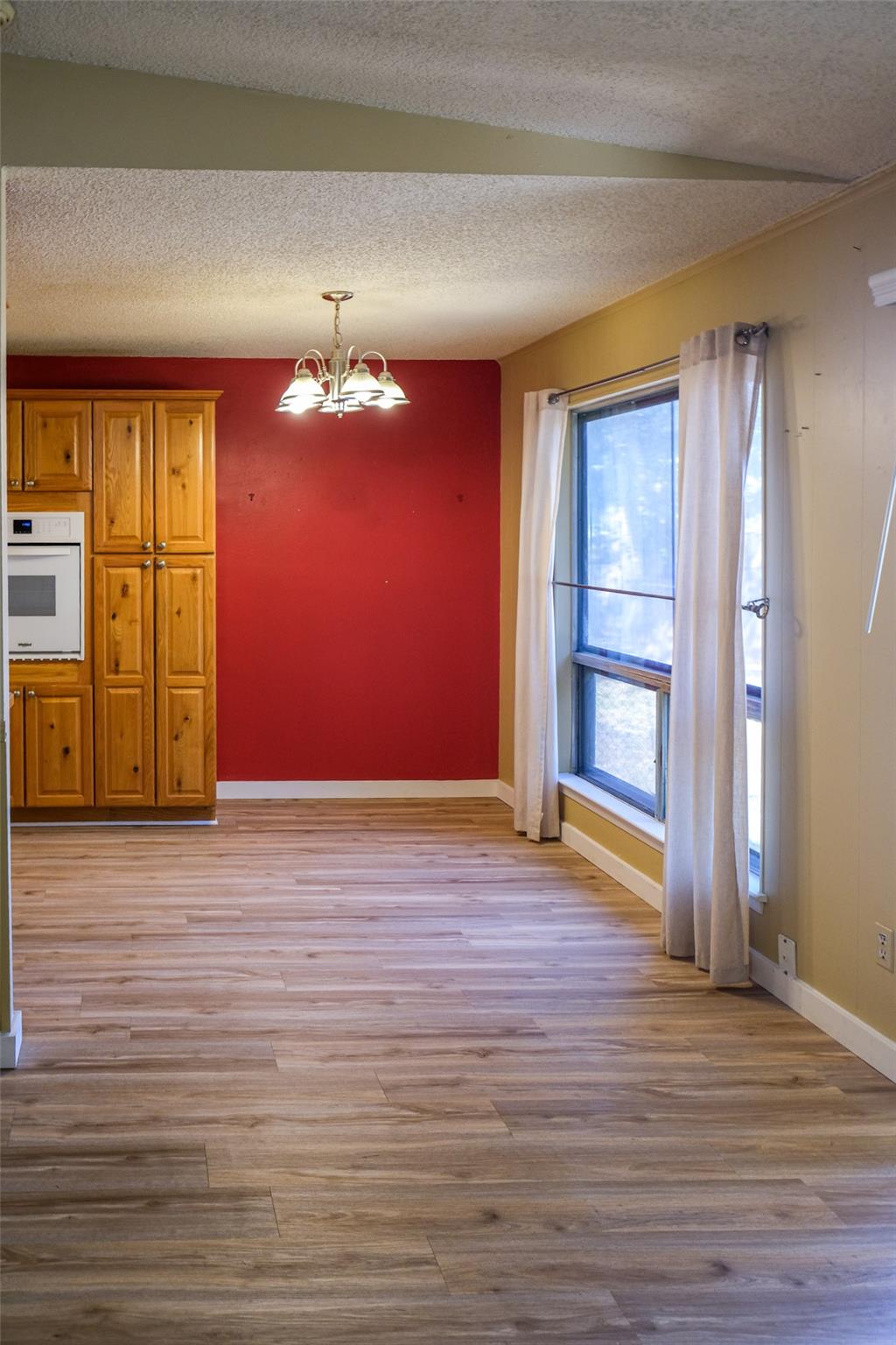 2512 McGregor Dr, Austin, TX 78745