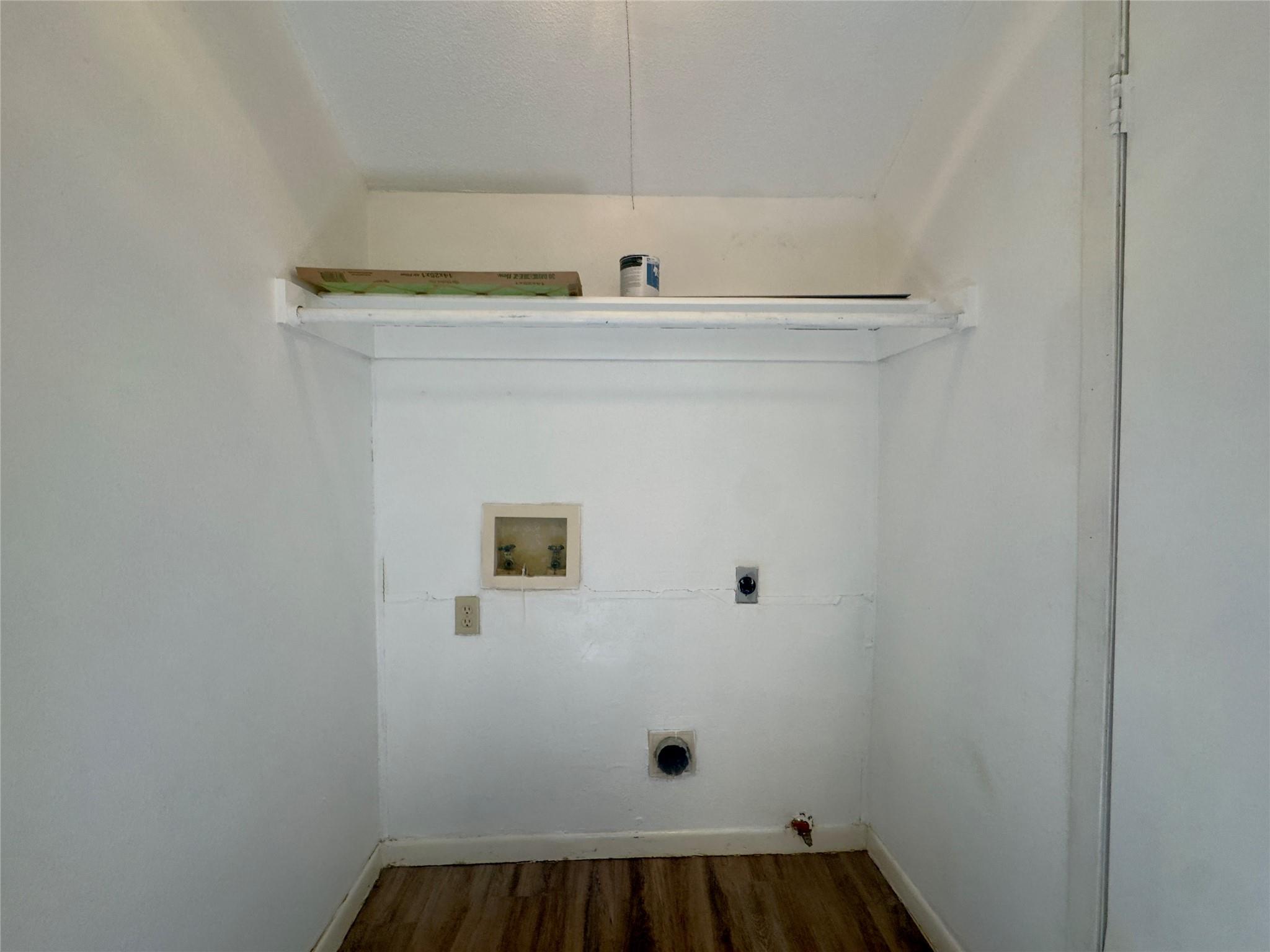 309 S Guadalupe St # C, Lockhart, TX 78644