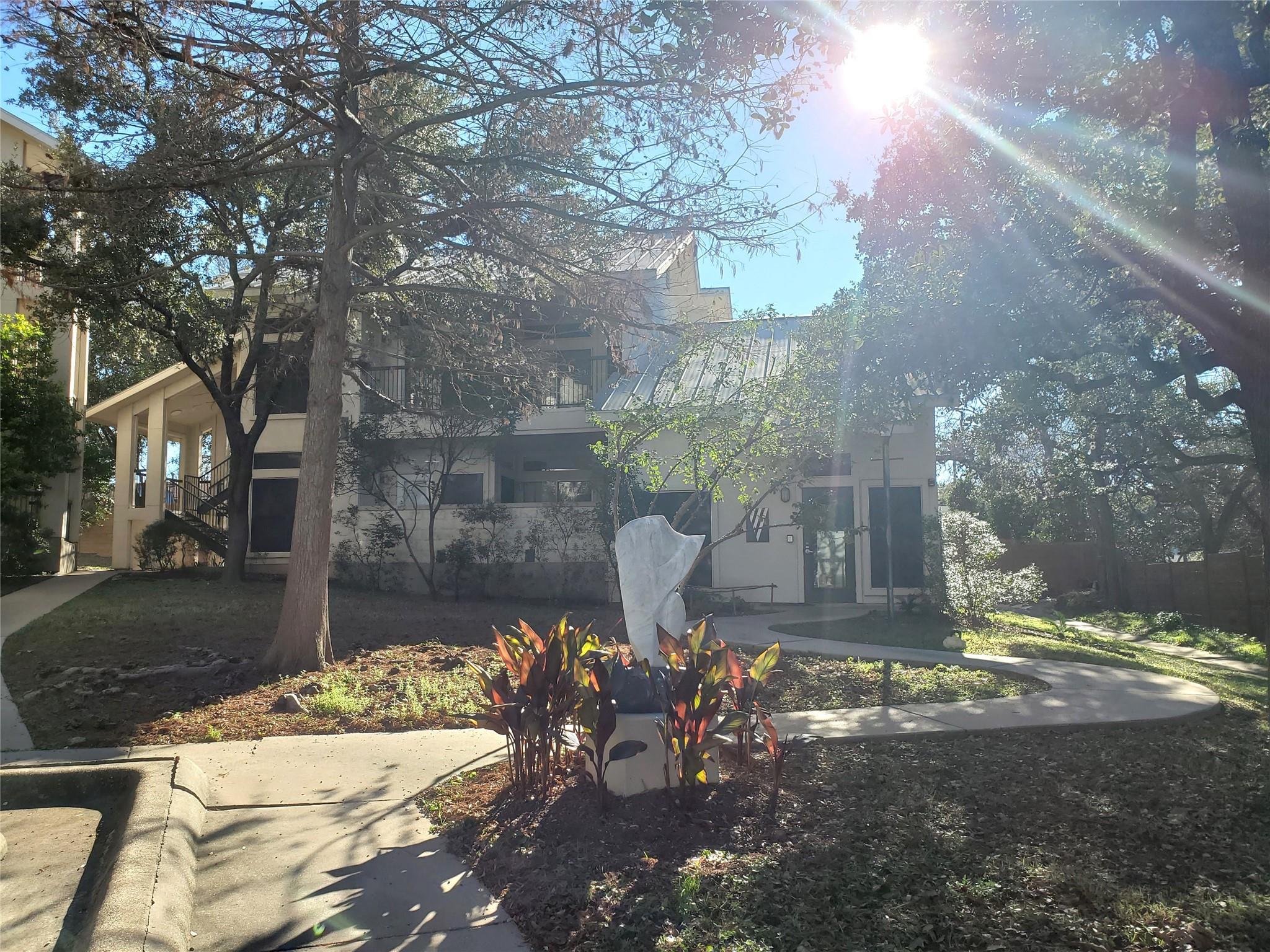 2209 Hancock Dr # 16, Austin, TX 78756