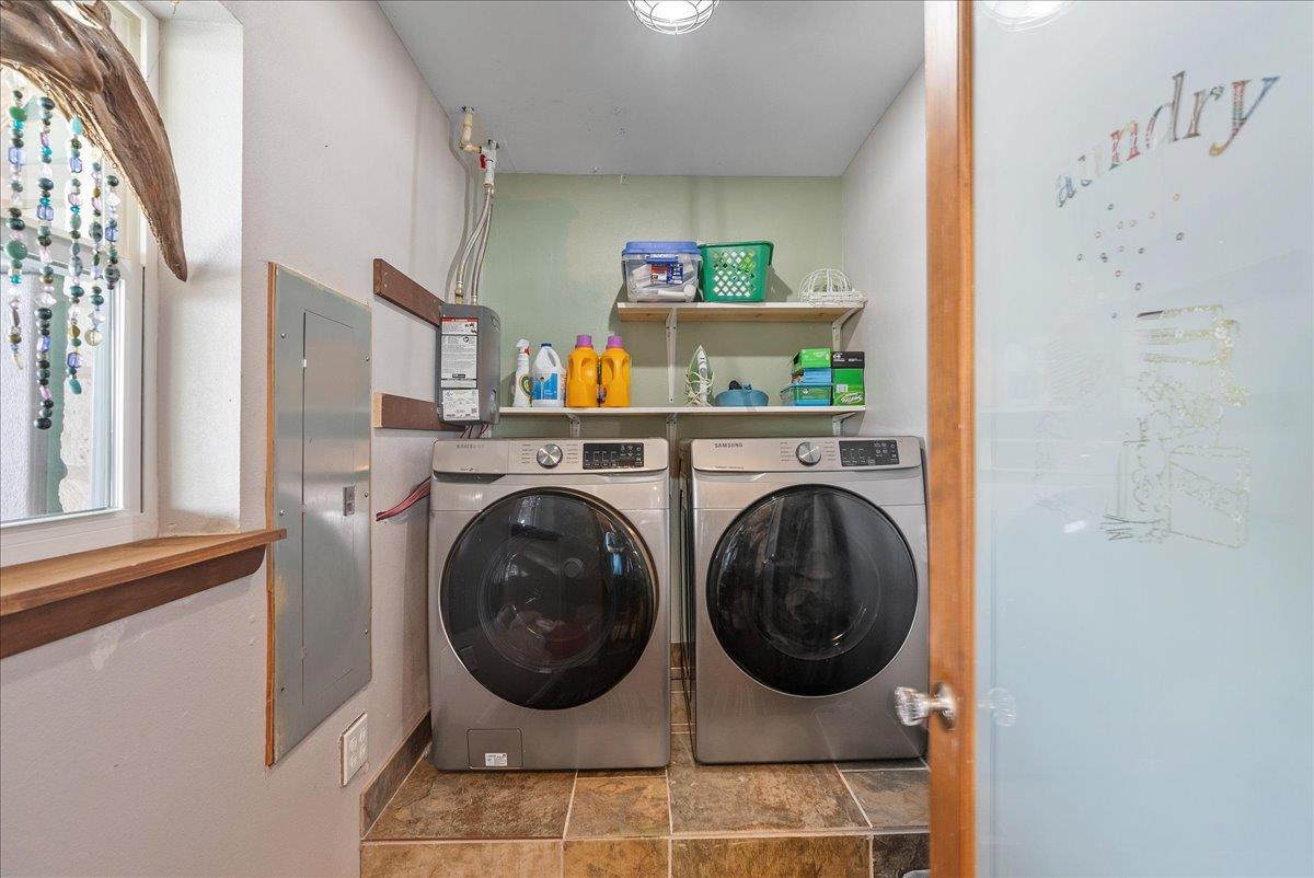 623 Nakishwana Cir, Sandia, TX 78383