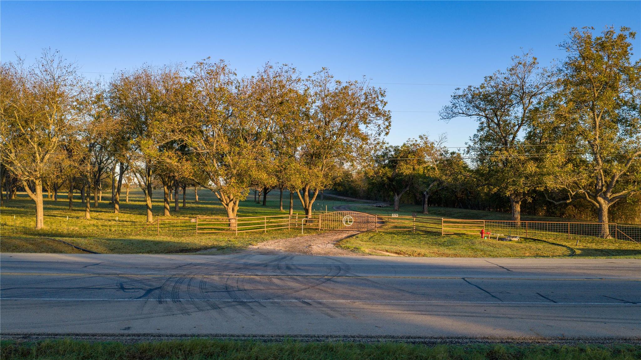 8323 E State Highway 29, Georgetown, TX 78626