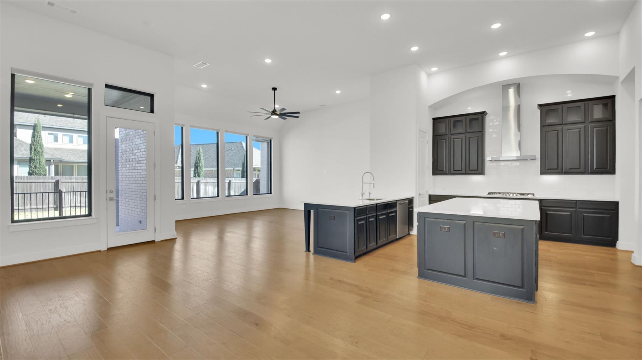 113 University Lands Dr, Liberty Hill, TX 78642