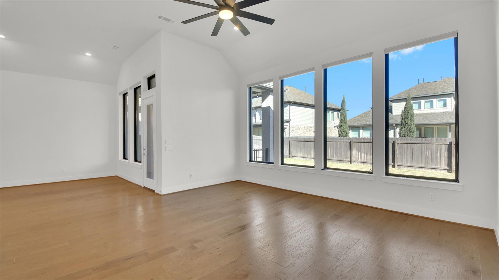 113 University Lands Dr, Liberty Hill, TX 78642