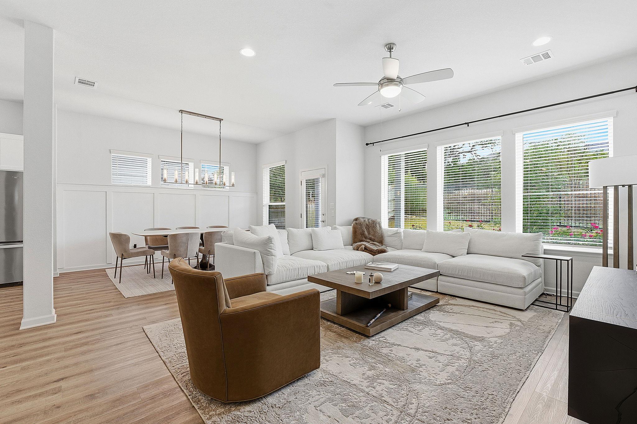 823 Hazy Hills Loop, Dripping Springs, TX 78620