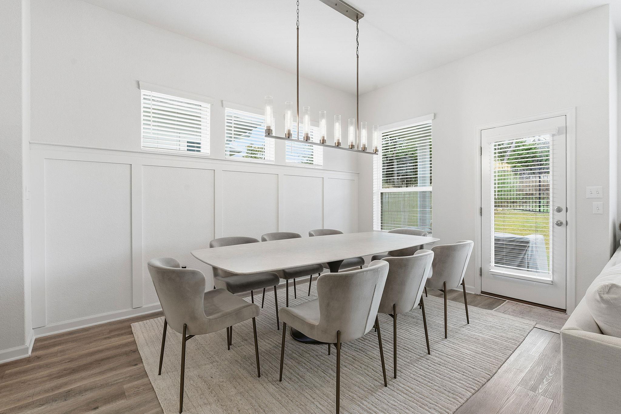 823 Hazy Hills Loop, Dripping Springs, TX 78620