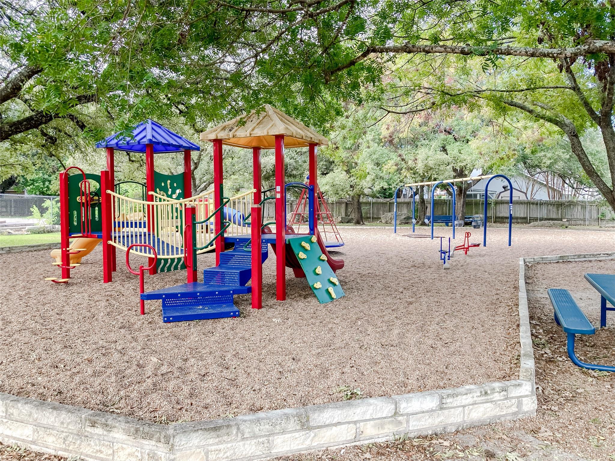 8518 Cahill Dr # 19, Austin, TX 78729