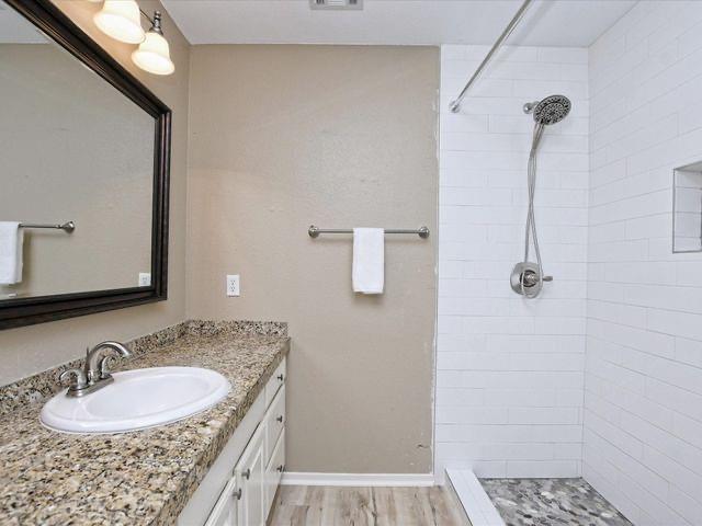 7606 Bar K Ranch Rd, Lago Vista, TX 78645