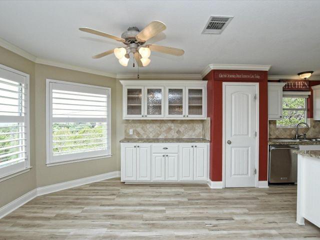 7606 Bar K Ranch Rd, Lago Vista, TX 78645