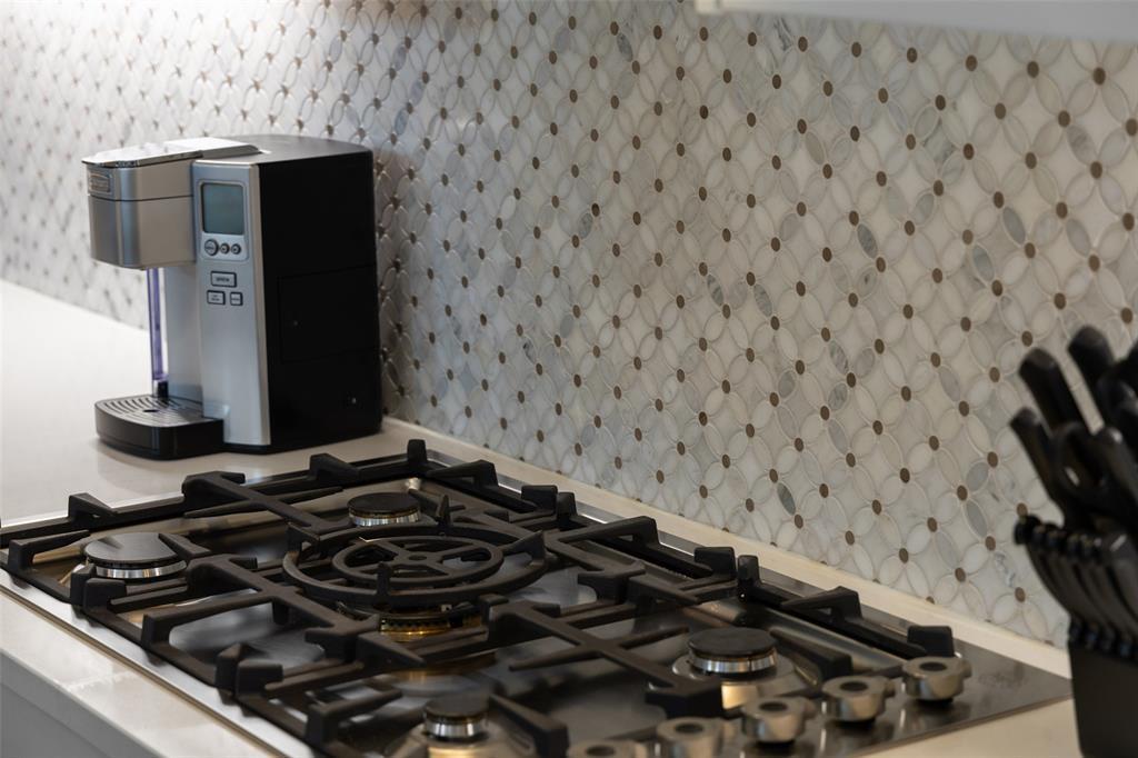 504 Padres Place, Lakeway, TX 78738