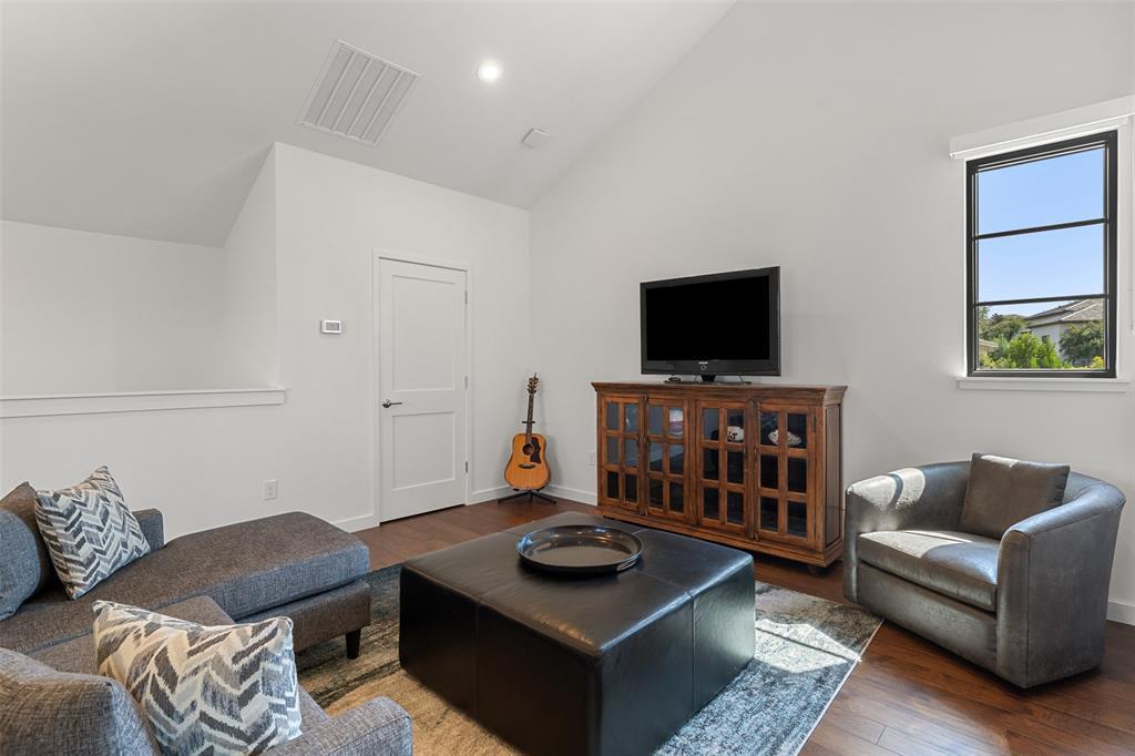 504 Padres Place, Lakeway, TX 78738