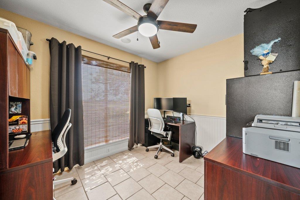 1100 Martindale Falls Rd, Martindale, TX 78655