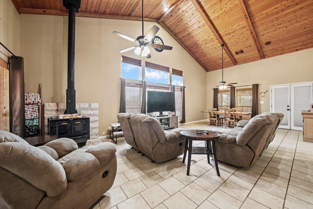 1100 Martindale Falls Rd, Martindale, TX 78655