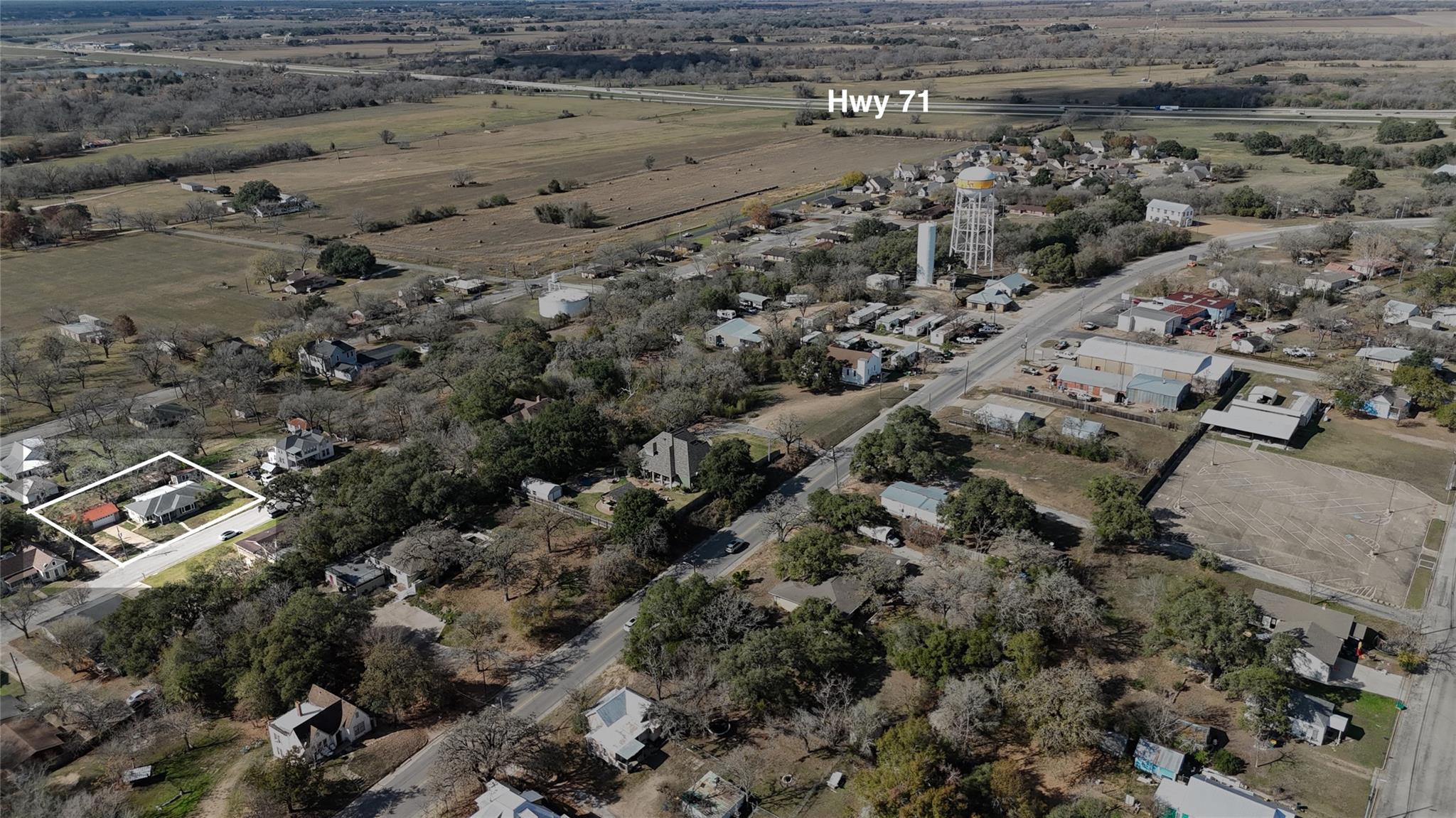 701 N Washington St, La Grange, TX 78945