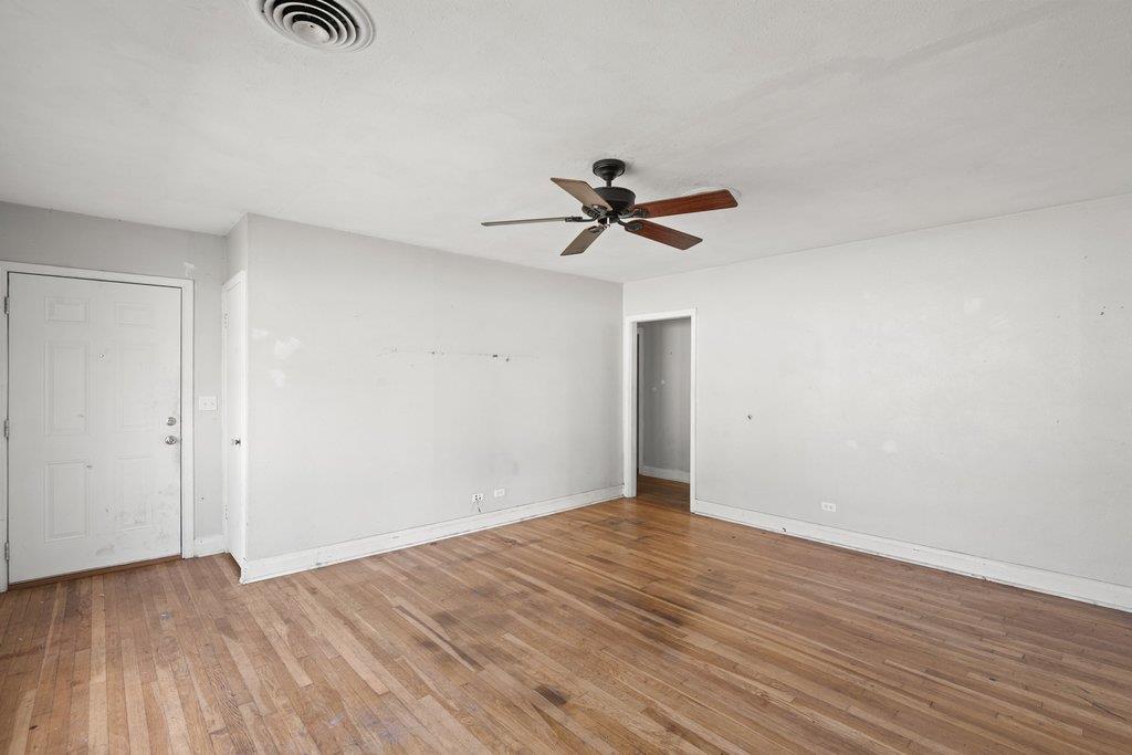 701 N Washington St, La Grange, TX 78945