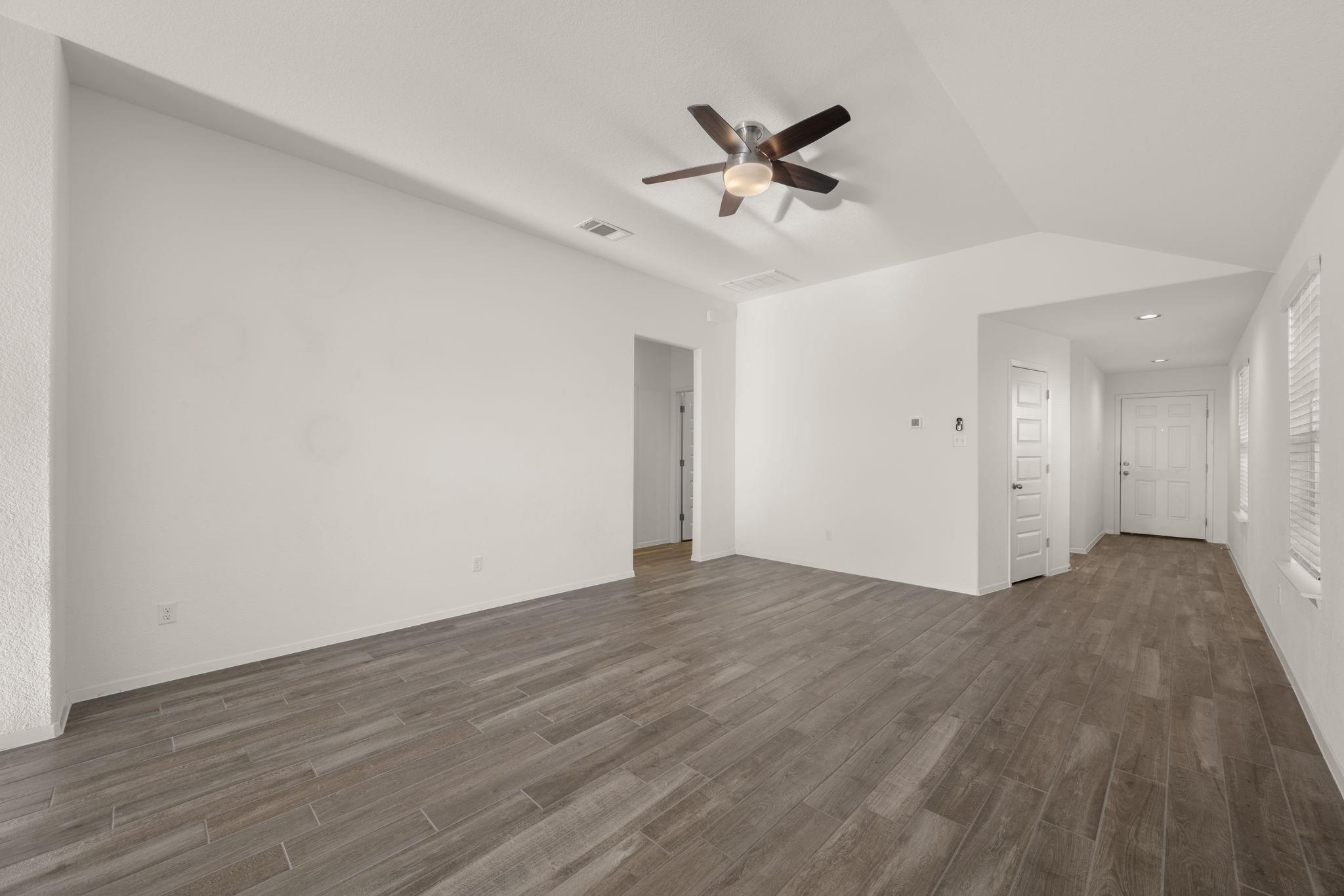 105 Tranchet Dr, Georgetown, TX 78626