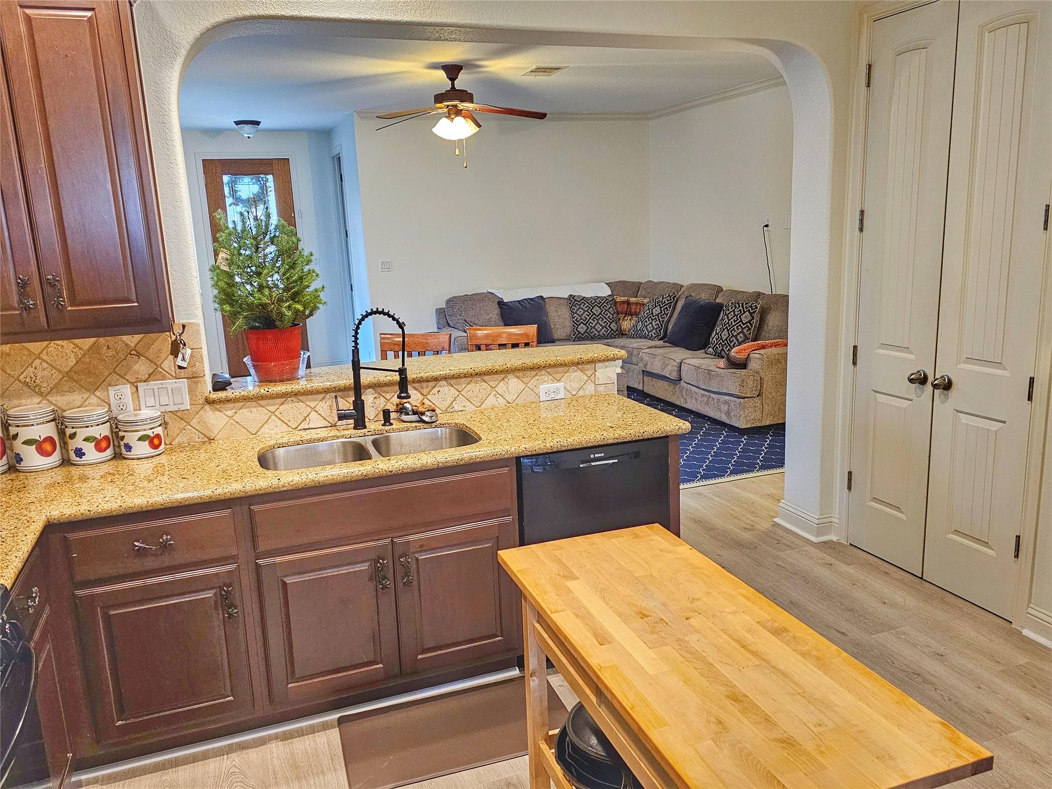 11508 Flushwing Dr, Austin, TX 78754