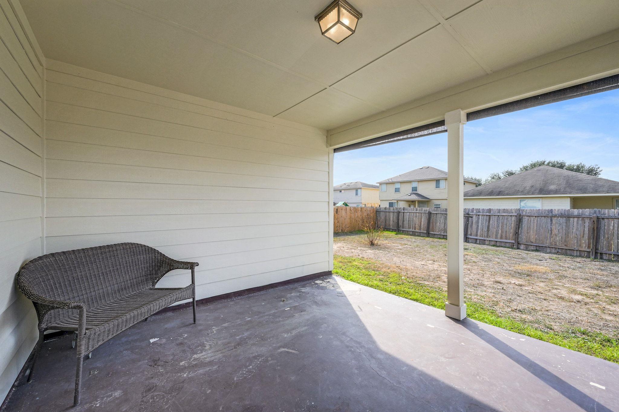 2136 Sinclair Dr, New Braunfels, TX 78130