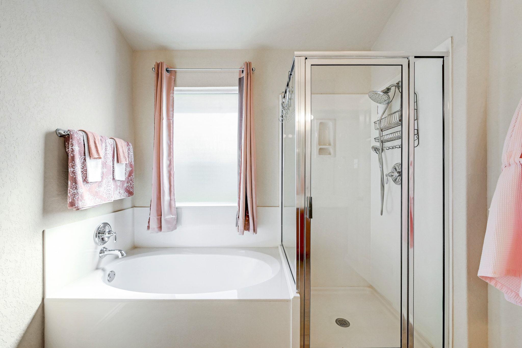 2136 Sinclair Dr, New Braunfels, TX 78130