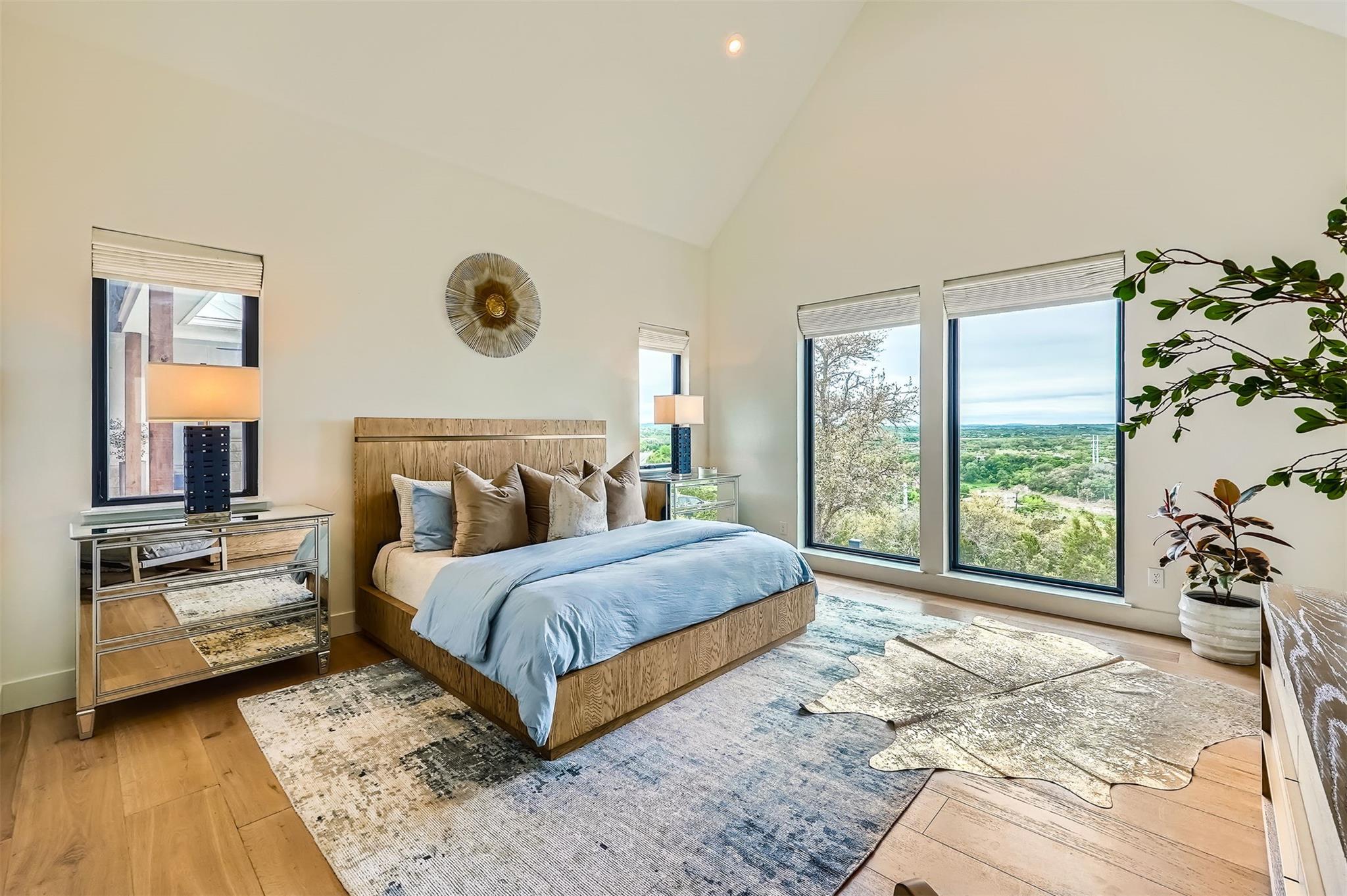 1733 Nightlife Cv, Spicewood, TX 78669