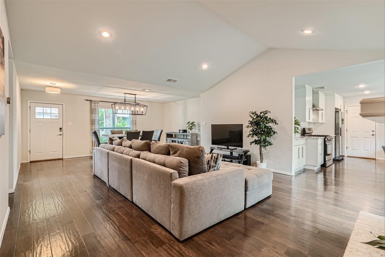 6614 Ashland Dr, Austin, TX 78723