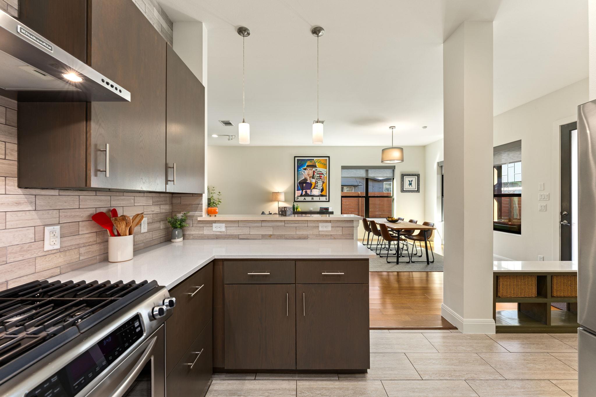 1706 Canterbury St, Austin, TX 78702