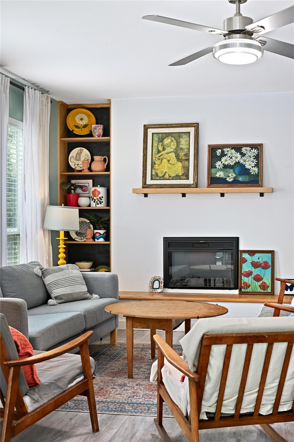 7317 Shadywood Dr, Austin, TX 78745