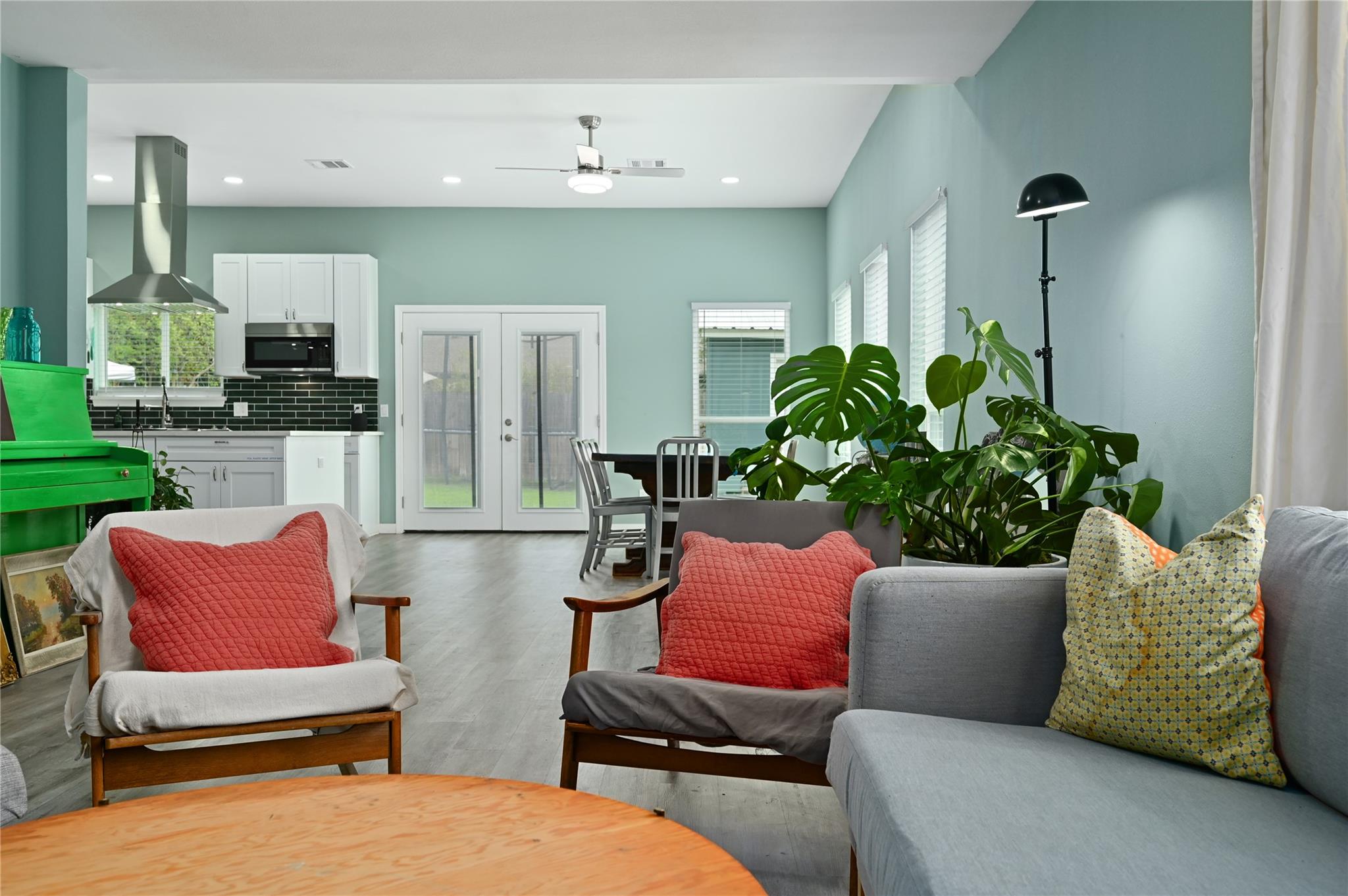 7317 Shadywood Dr, Austin, TX 78745