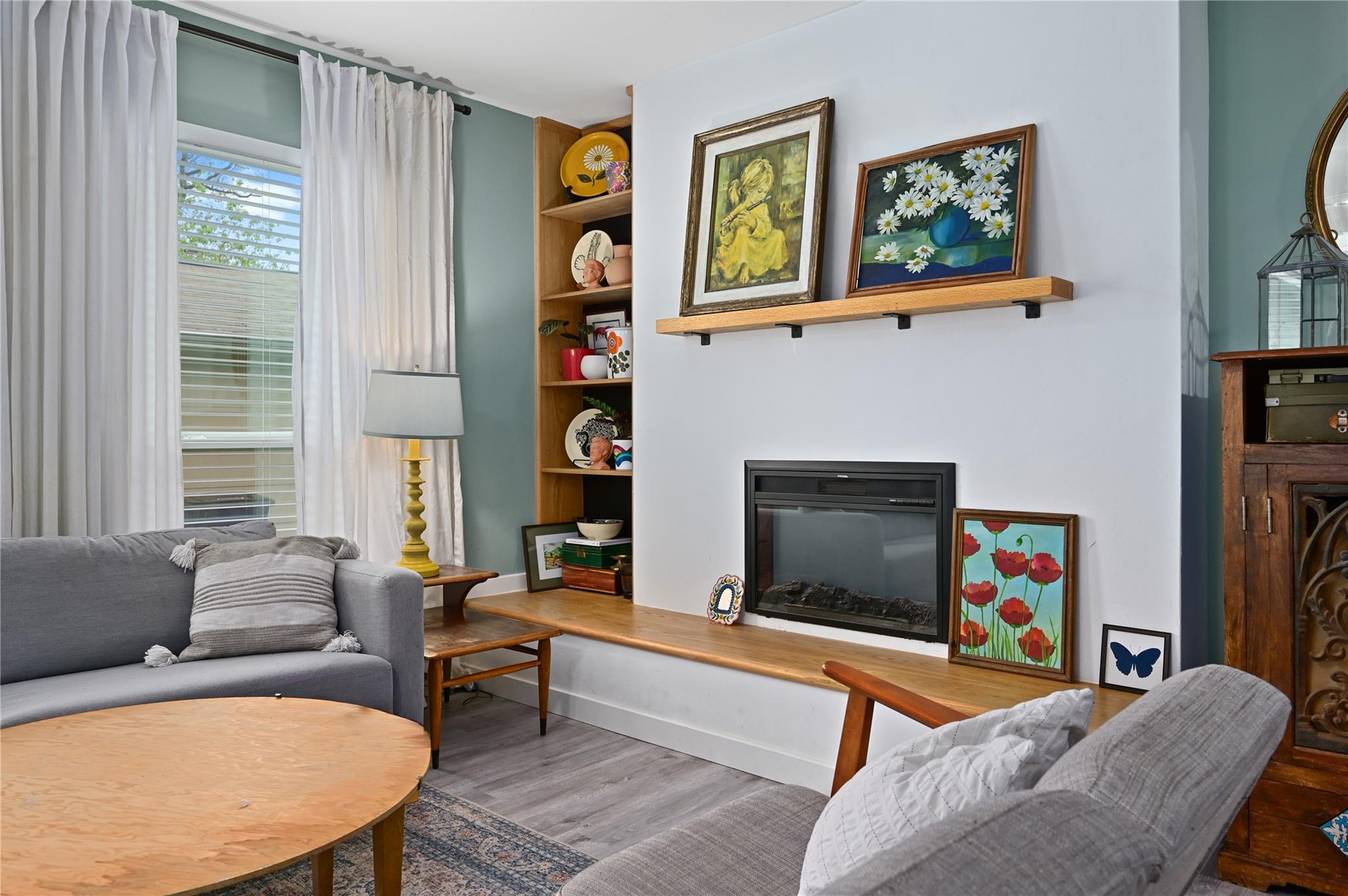 7317 Shadywood Dr, Austin, TX 78745