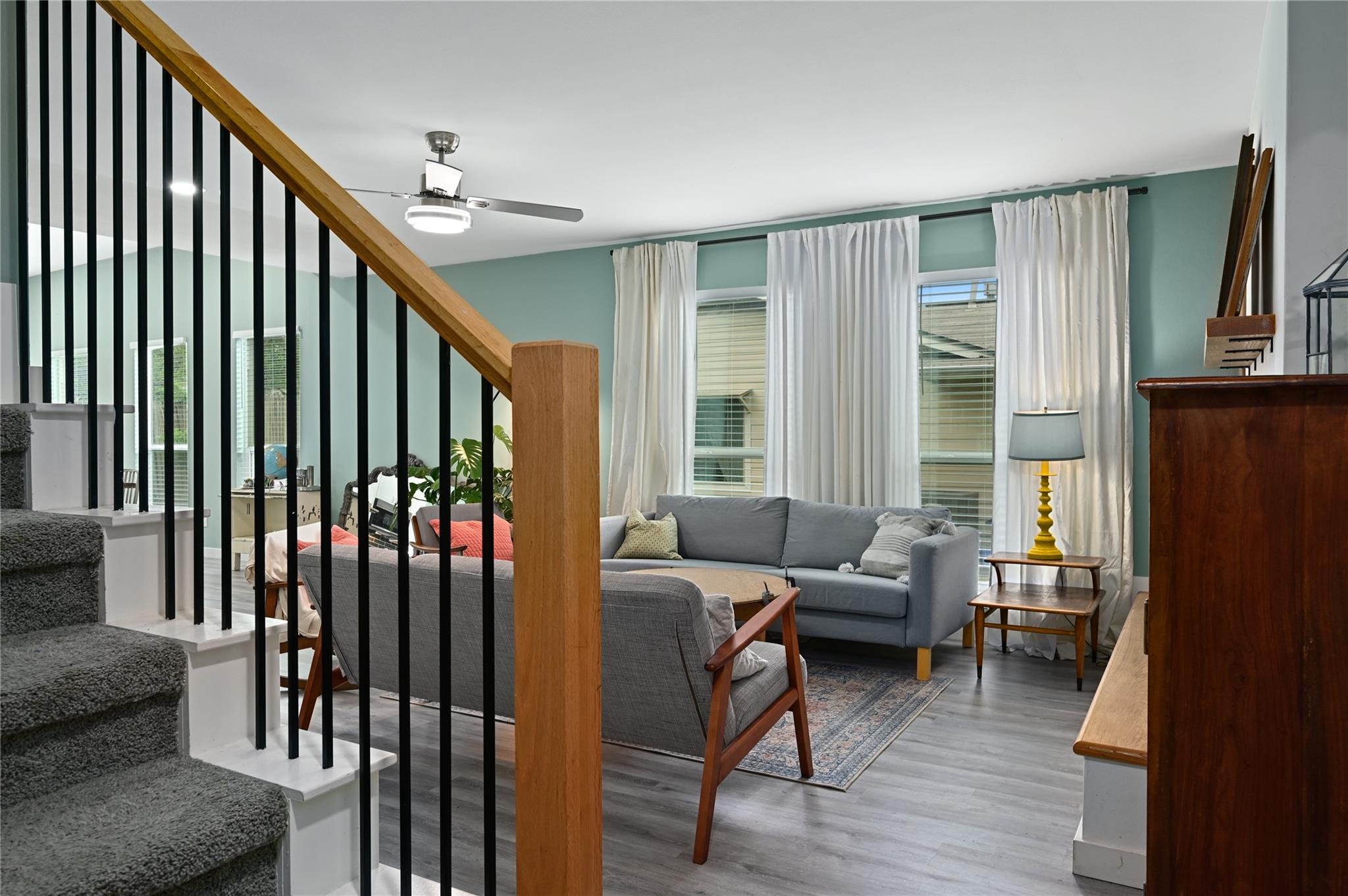 7317 Shadywood Dr, Austin, TX 78745