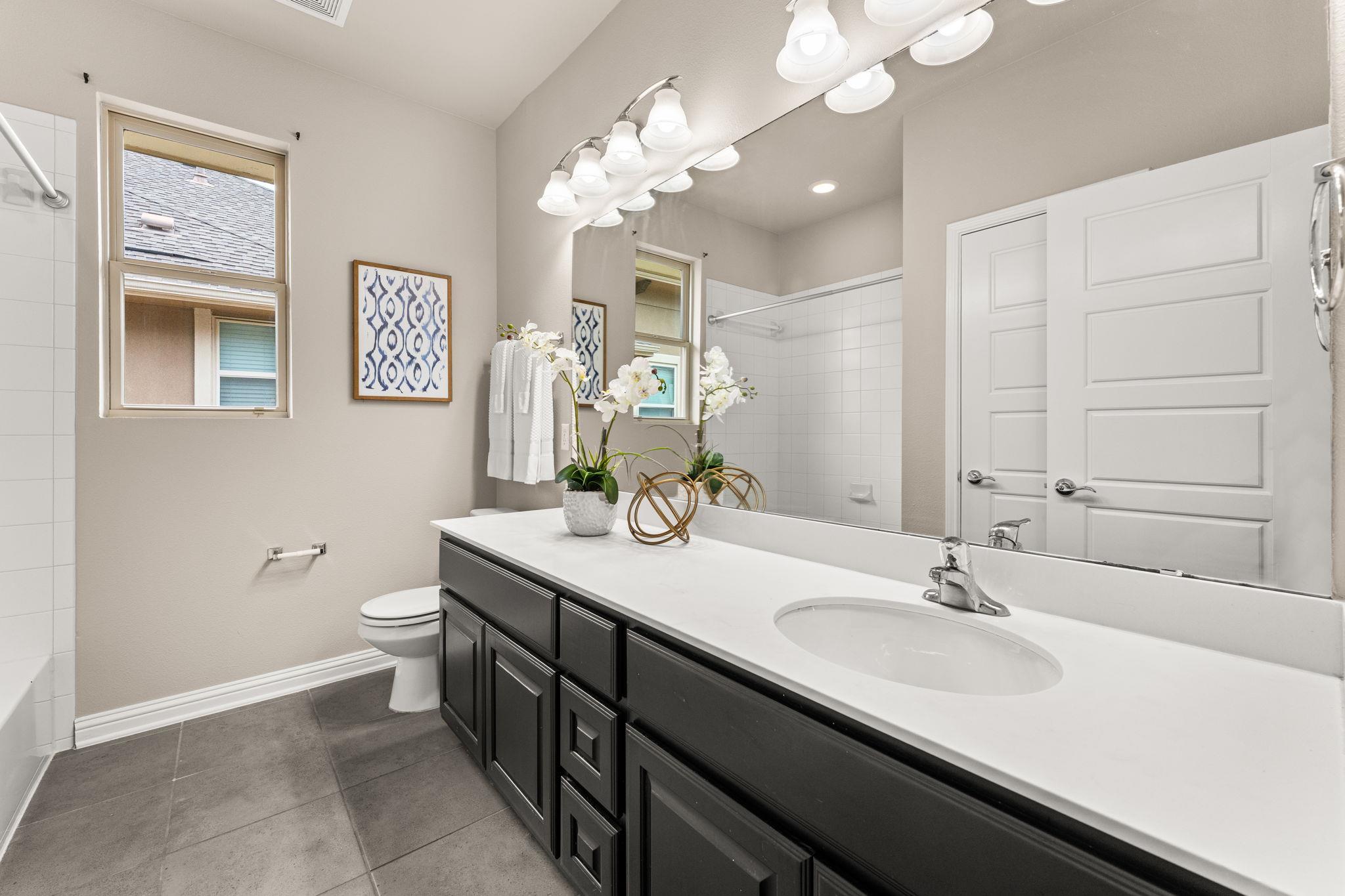 6814 E Riverside Dr # 21, Austin, TX 78741