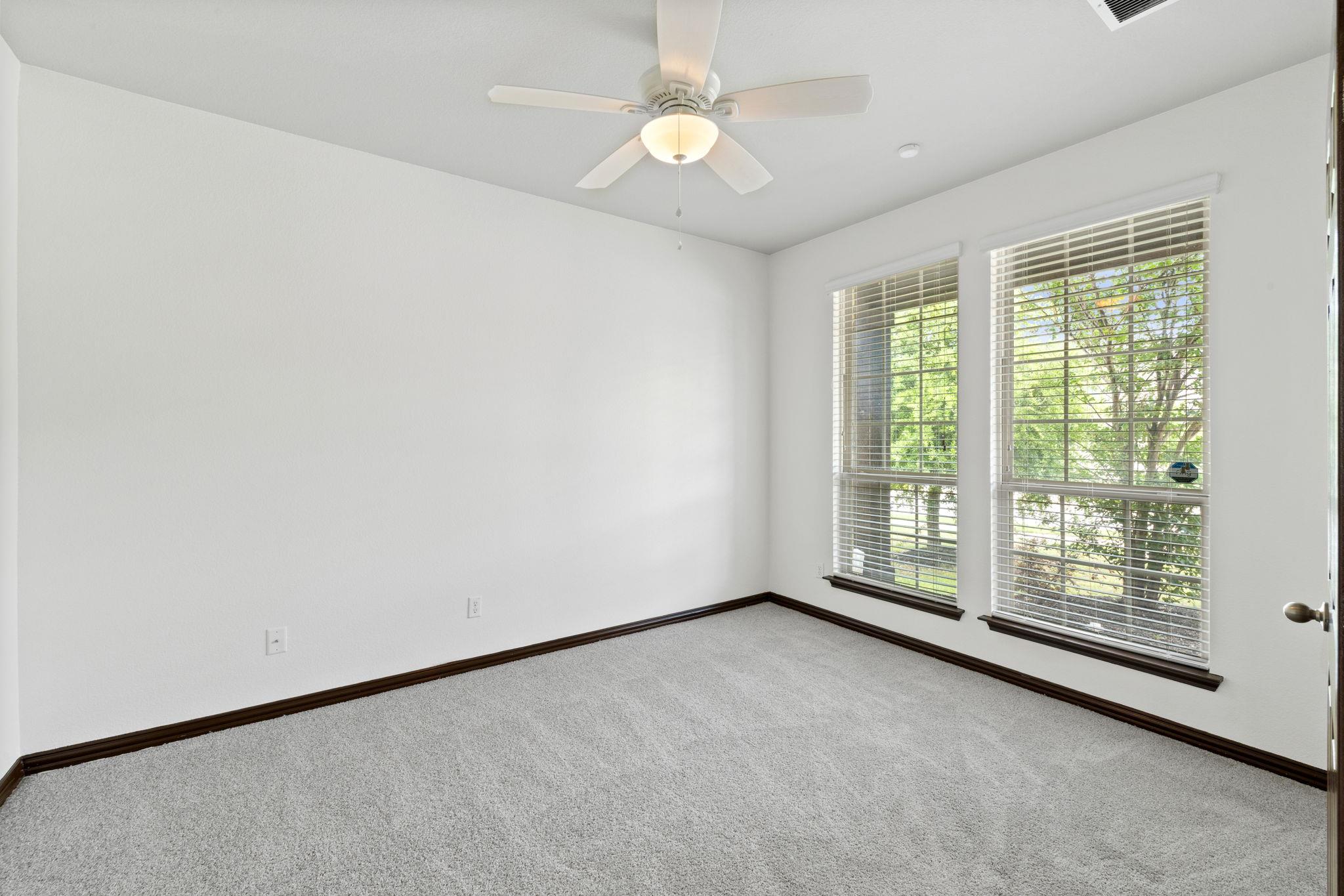 221 Mandana St, Leander, TX 78641