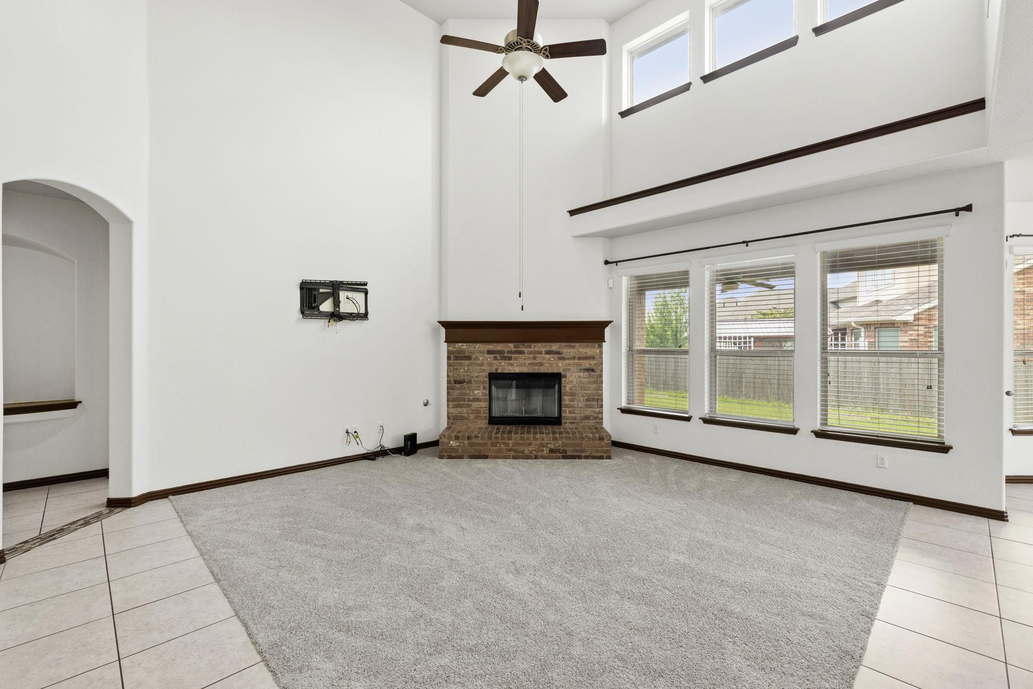 221 Mandana St, Leander, TX 78641