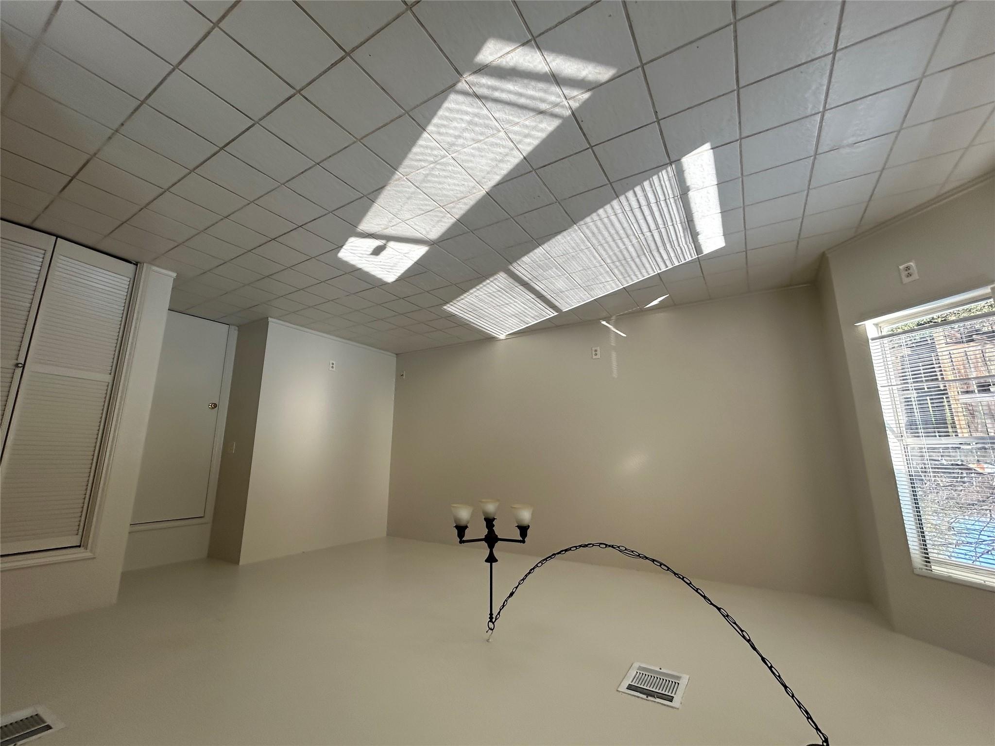 8411 Priest River Dr, Round Rock, TX 78681