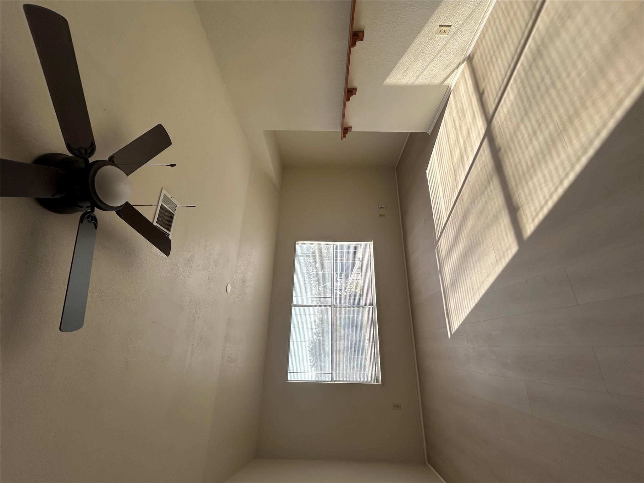 8411 Priest River Dr, Round Rock, TX 78681