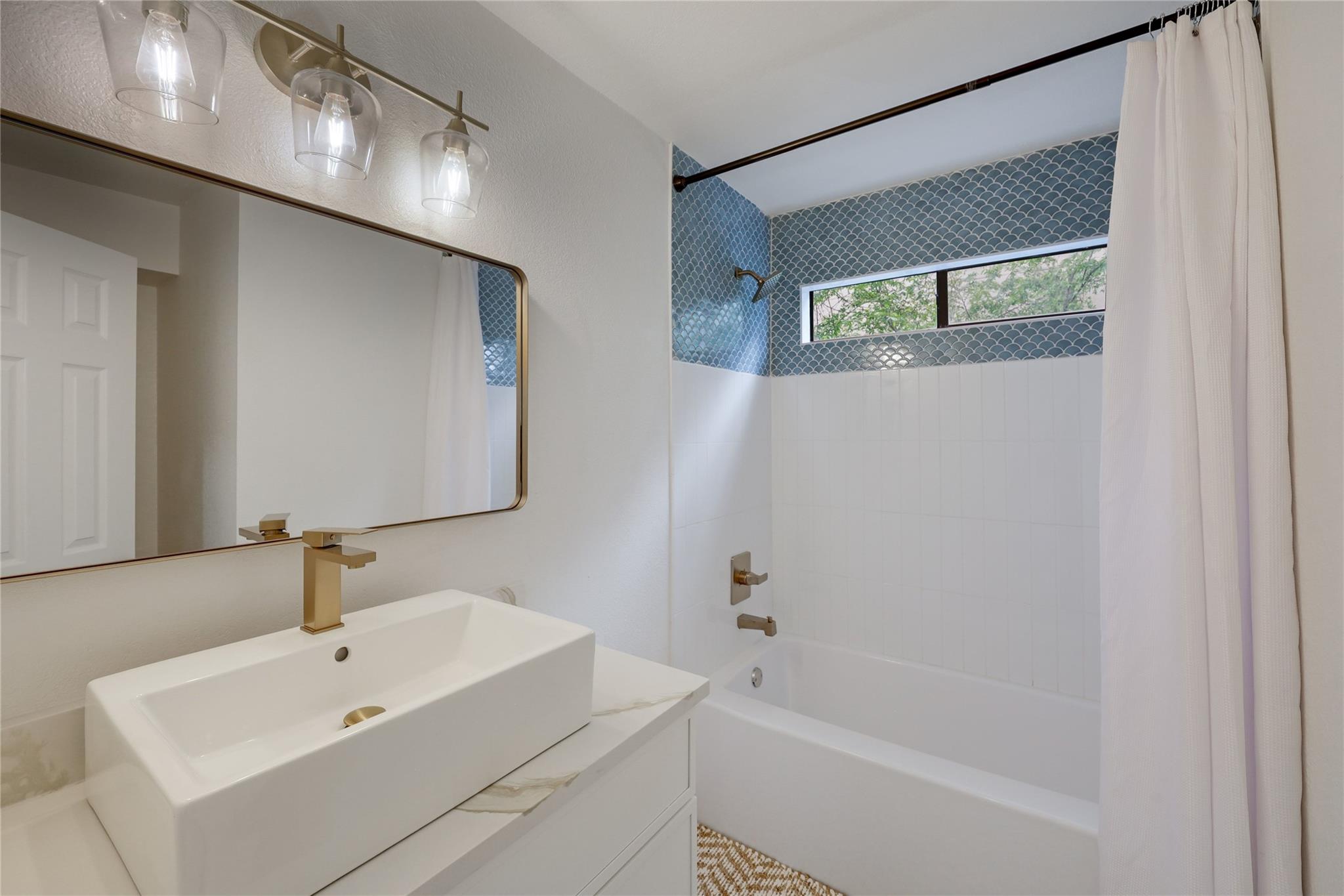 13265 Kerrville Folkway Dr, Austin, TX 78729