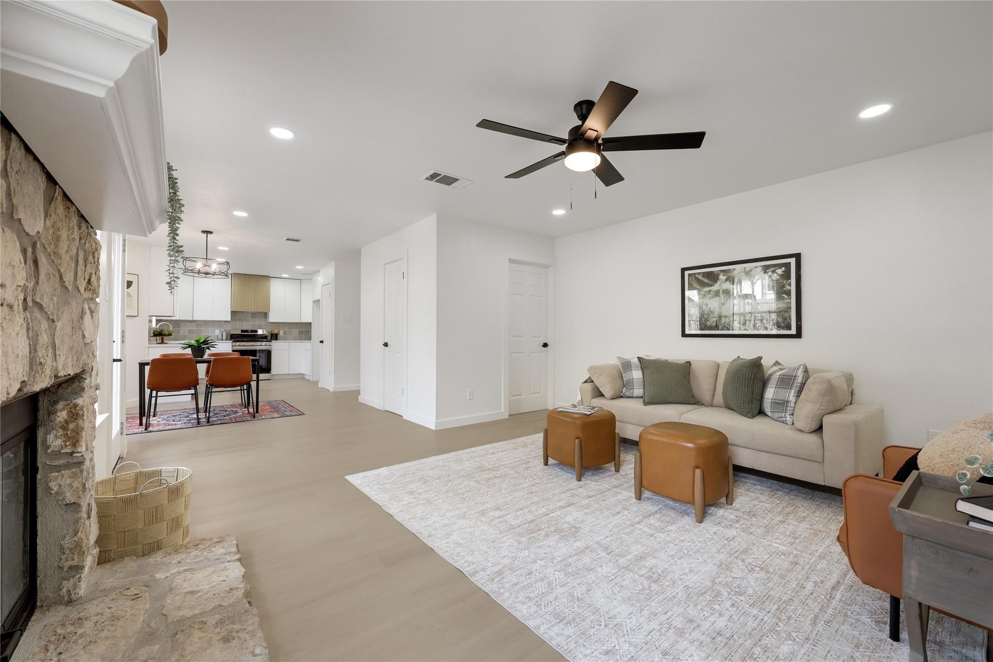 13265 Kerrville Folkway Dr, Austin, TX 78729