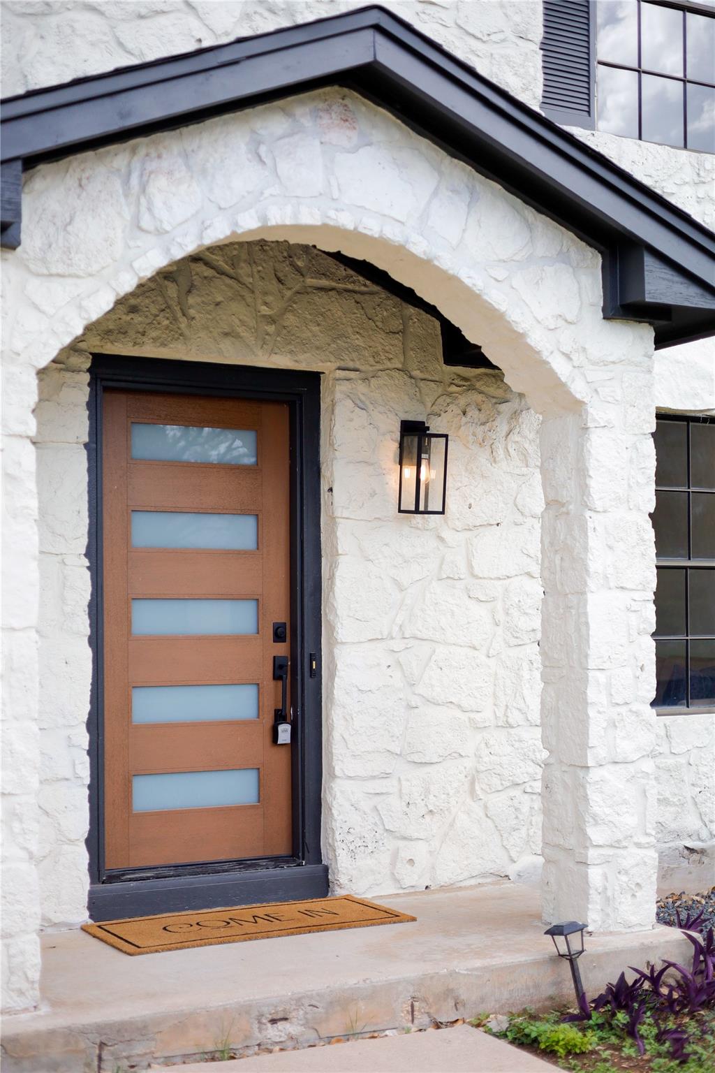 13265 Kerrville Folkway Dr, Austin, TX 78729